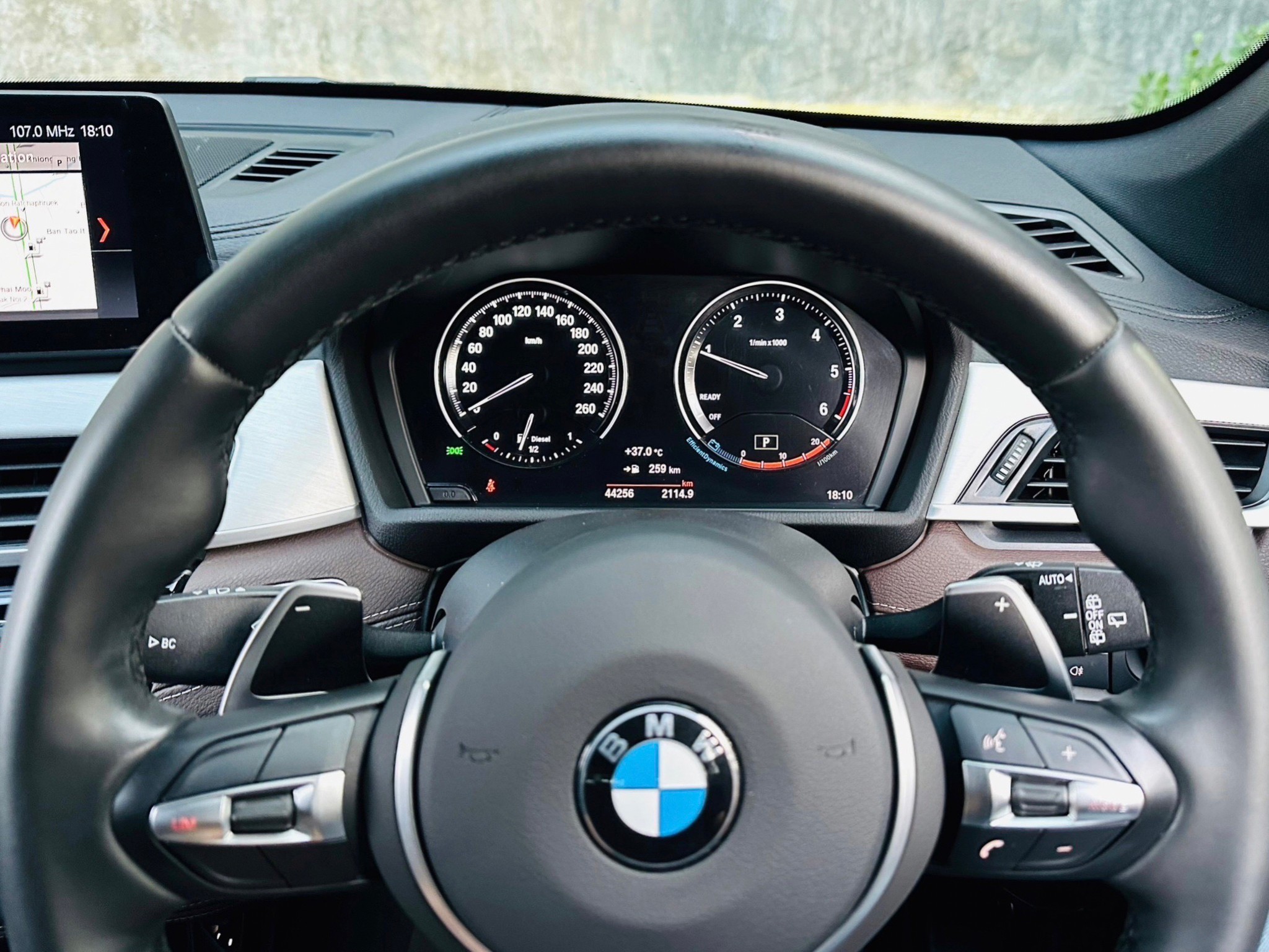 2021 BMW X1 F48 สีขาว (รูปที่ 14)