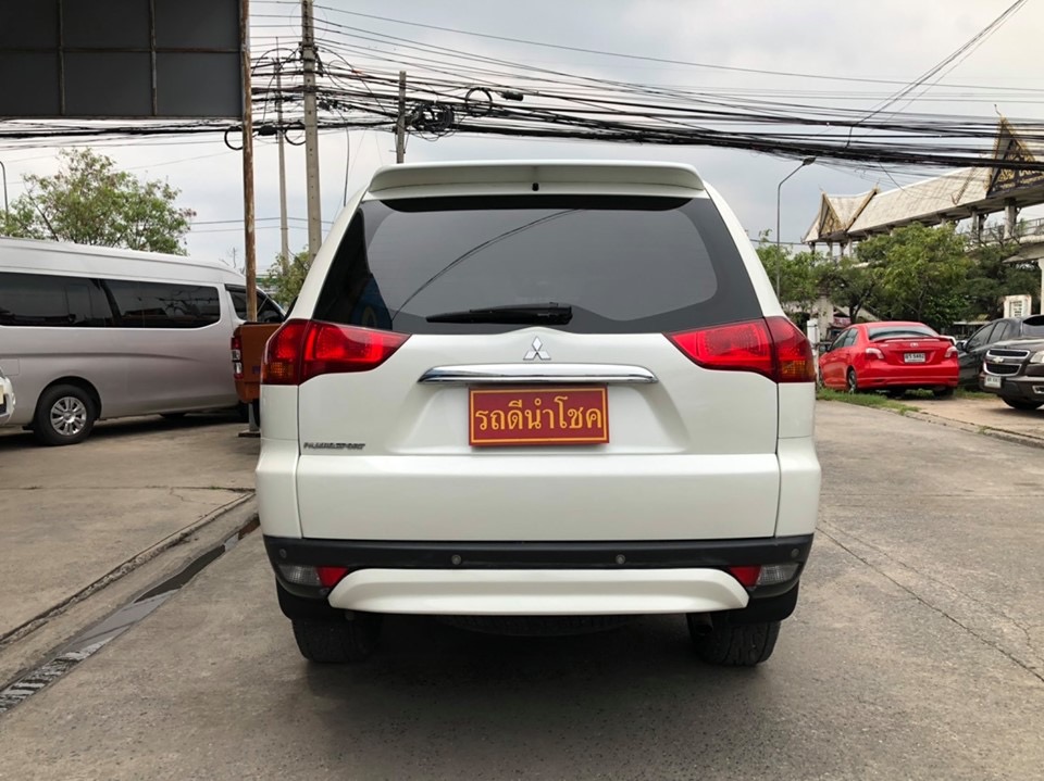 Mitsubishi Pajero Sport ปี 2011 สีขาว (รูปที่ 6)