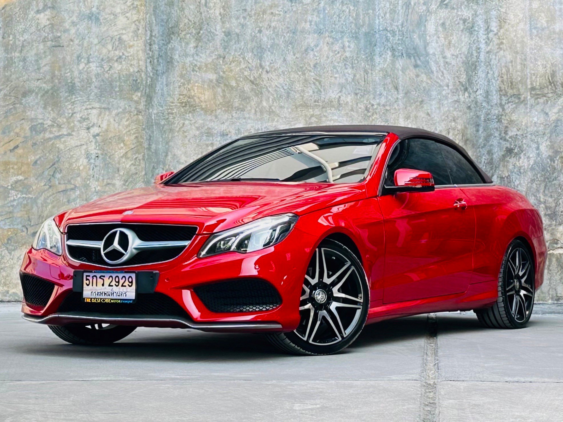 2016 Mercedes-Benz Facelift E250 Cabriolet AMG Dynamic สีแดง