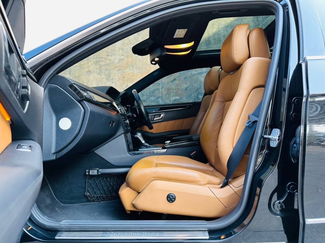 2011 Mercedes-Benz E-Class E250 CGI 2012 สีดำ (รูปที่ 12)