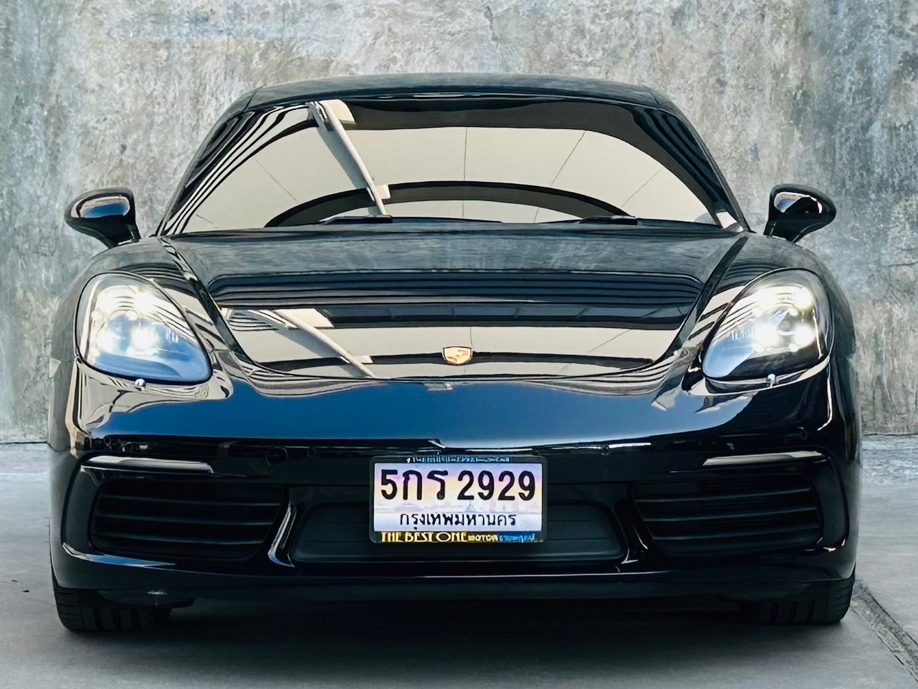 2018 Porsche Cayman 718 สีดำ (รูปที่ 11)