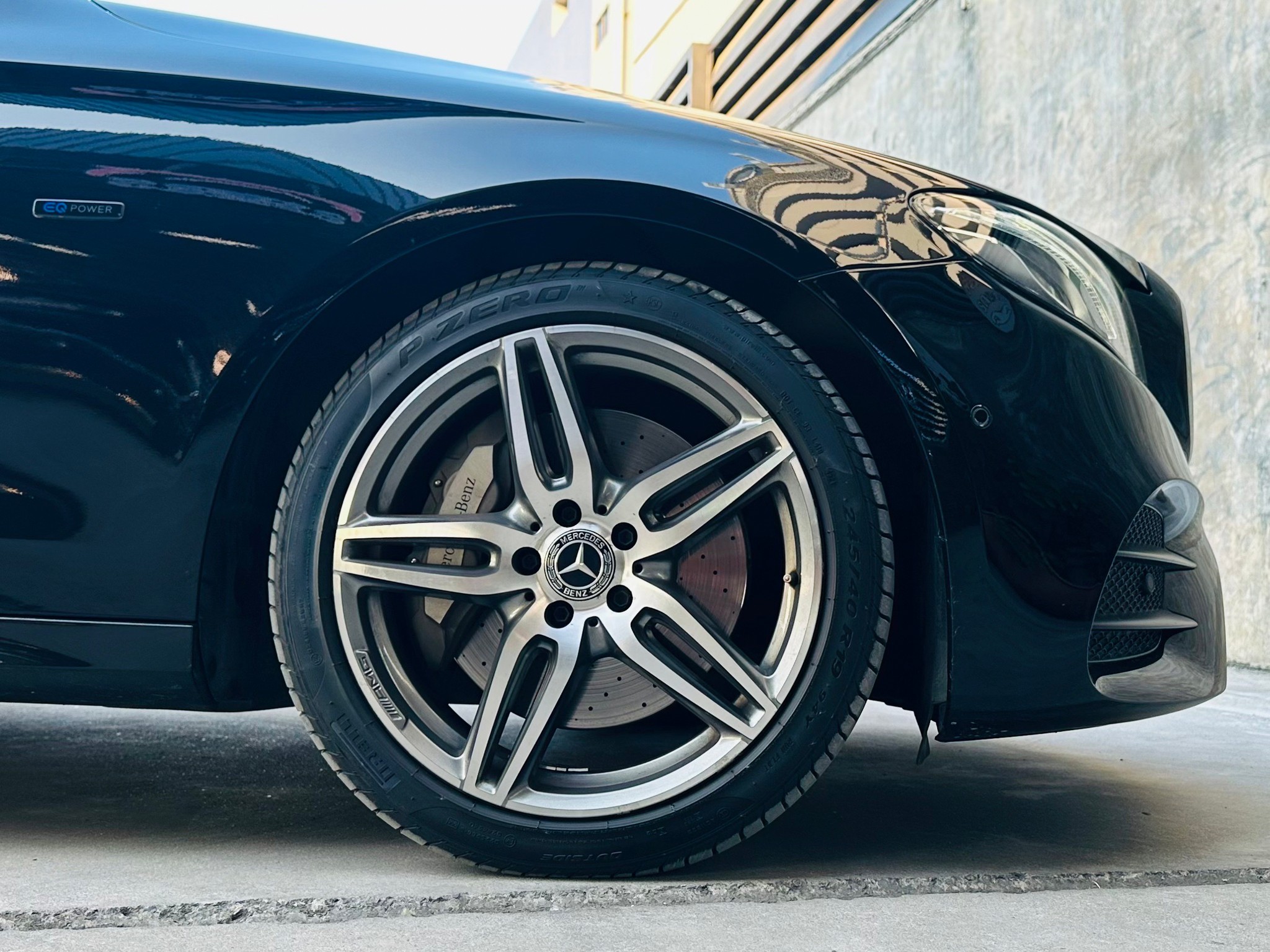 2018 Mercedes-Benz E-Class W213 E350 สีดำ (รูปที่ 13)