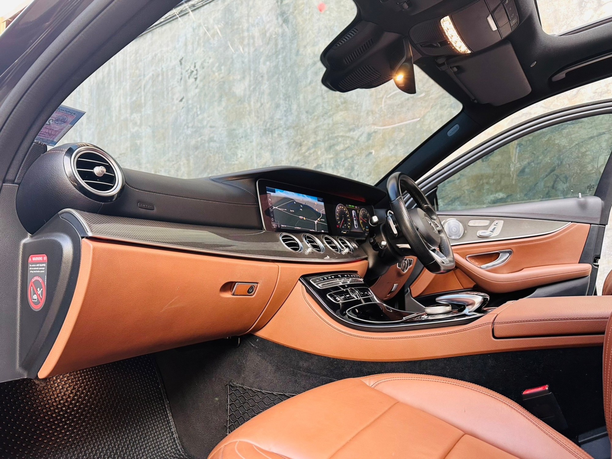2018 Mercedes-Benz E-Class W213 E350 สีดำ (รูปที่ 8)