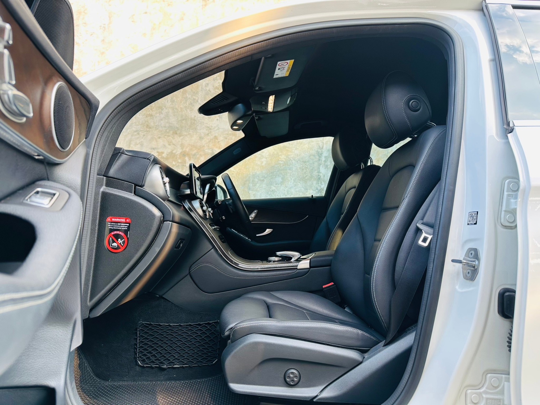 2019 Mercedes-Benz GLC-Class X253,C253 GLC250 สีขาว (รูปที่ 15)