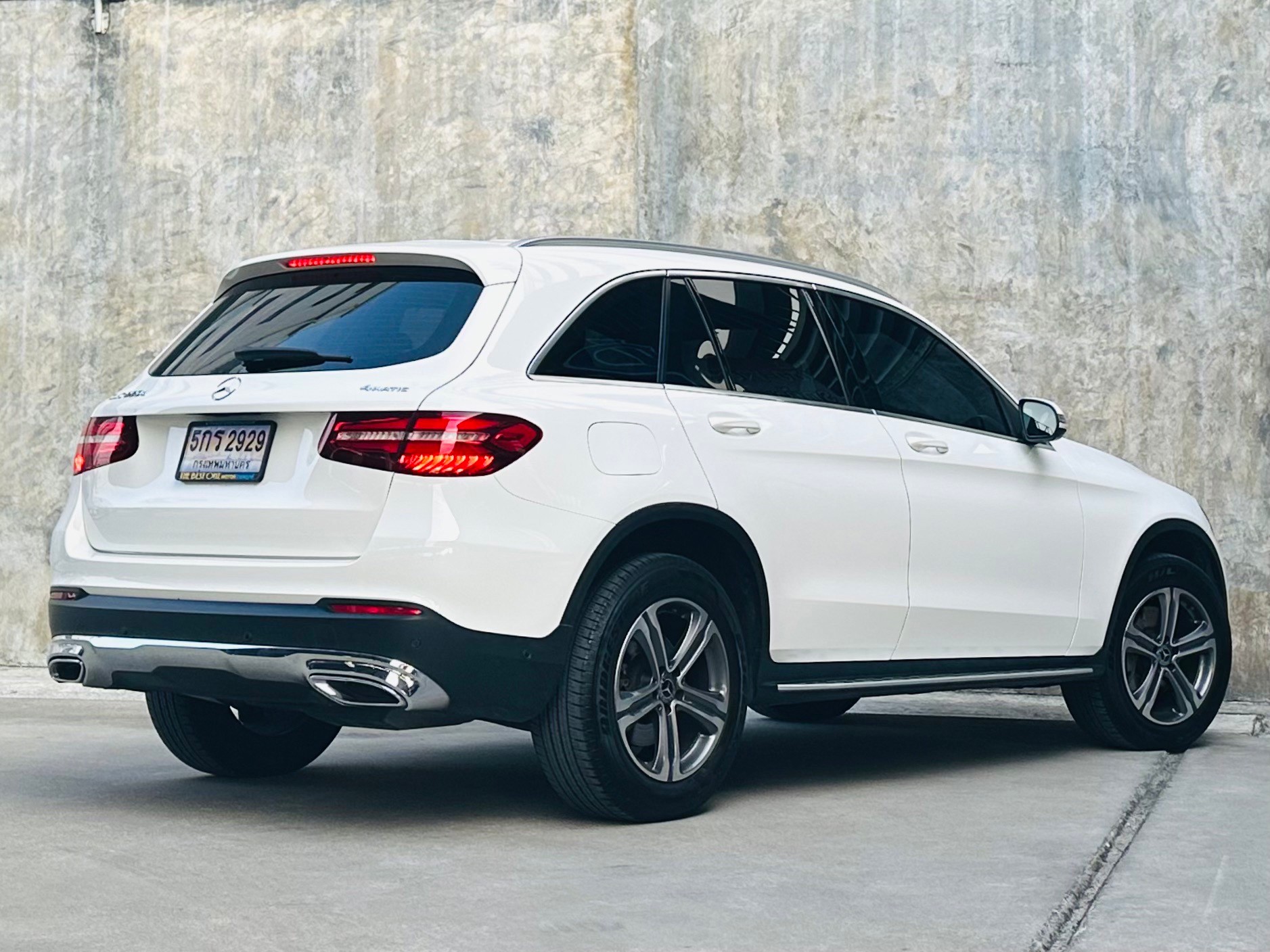 2019 Mercedes-Benz GLC-Class X253,C253 GLC250 สีขาว