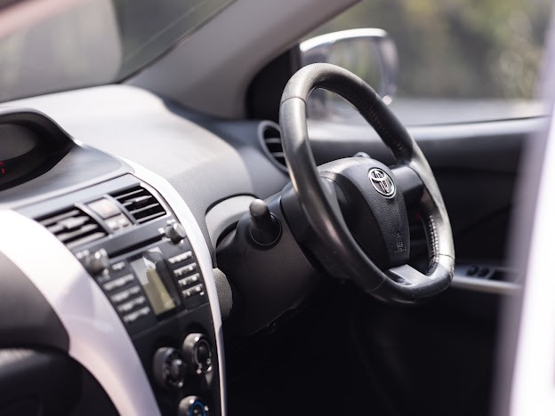 Toyota Vios ตัวฉลองครบรอบ 50ปี E สวยจัดเลยค่าคันนี้ แนะนำ อย่างด่วน (รูปที่ 25)