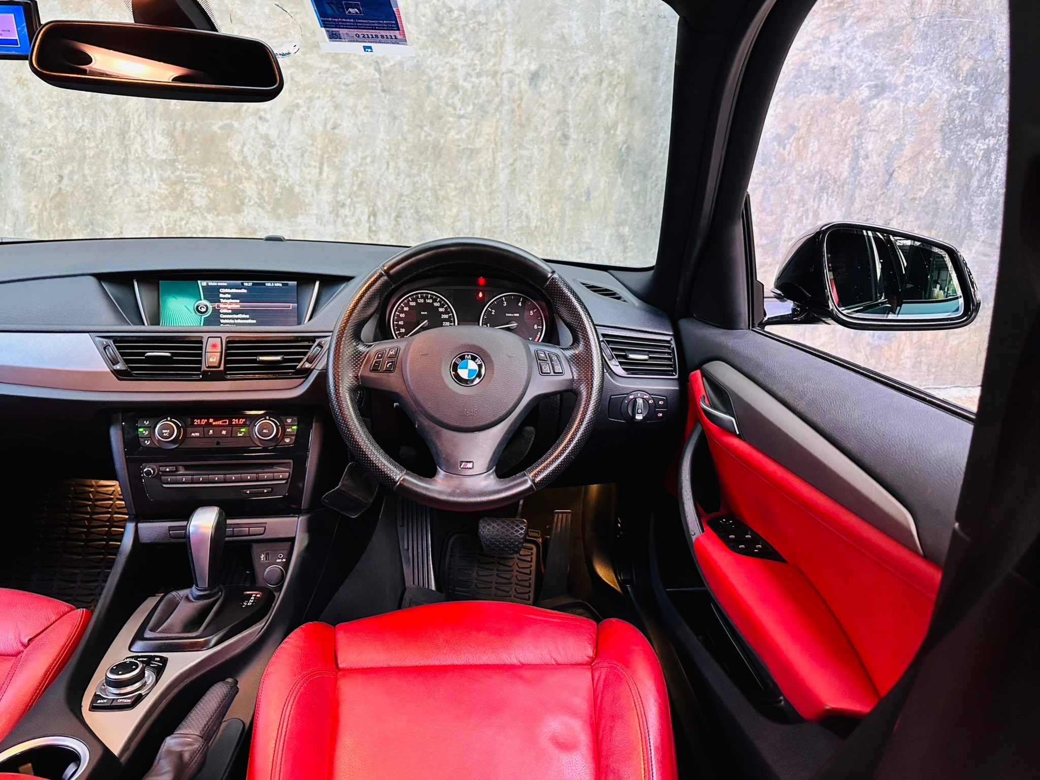 2016 BMW X1 F48 สีเทา (รูปที่ 6)
