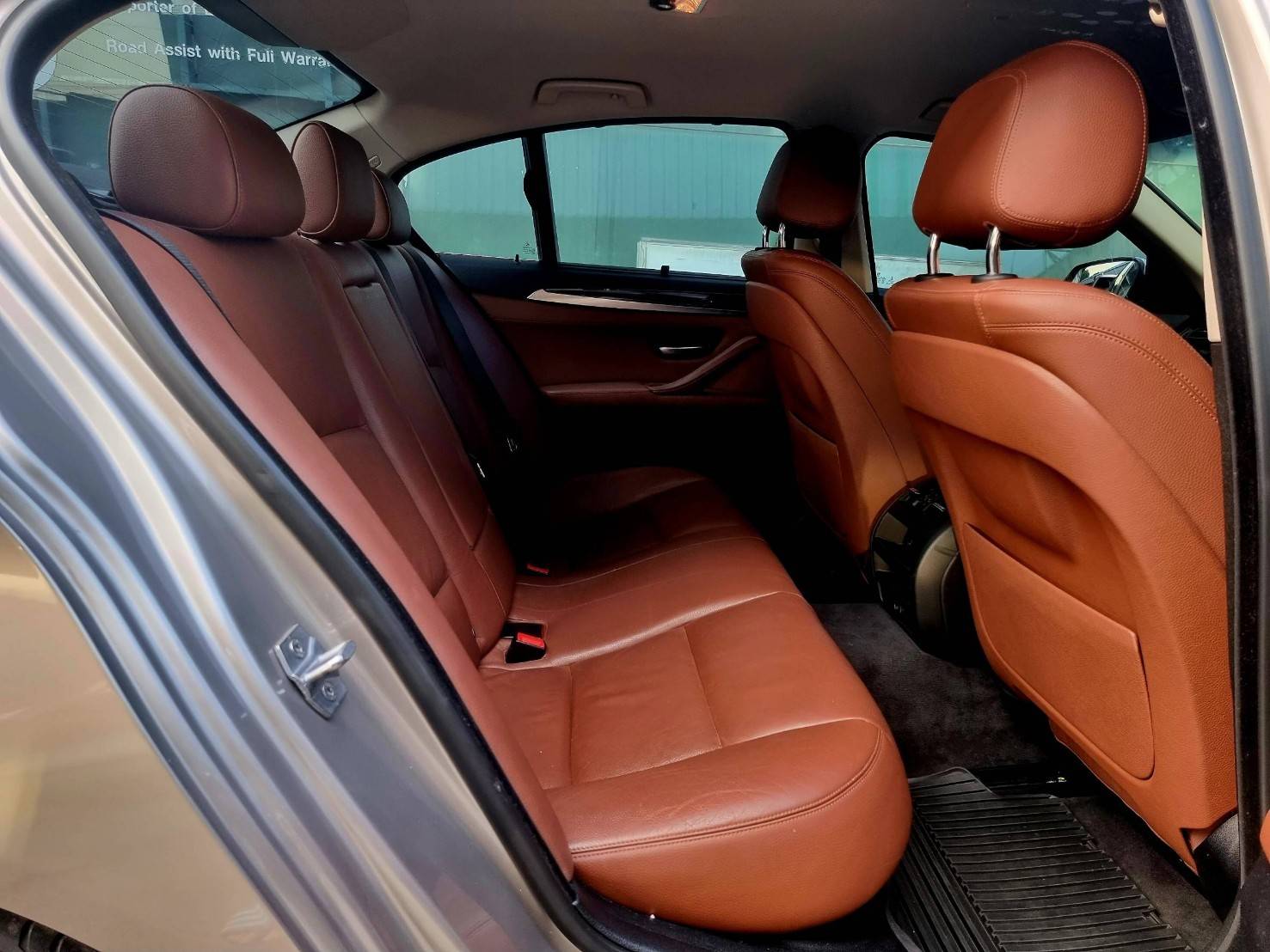 2013 BMW 520D LCI สีทอง (รูปที่ 15)