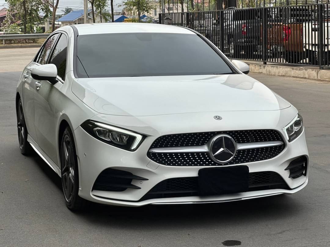 2020 Mercedes-Benz A-Class A200 สีขาว (รูปที่ 2)
