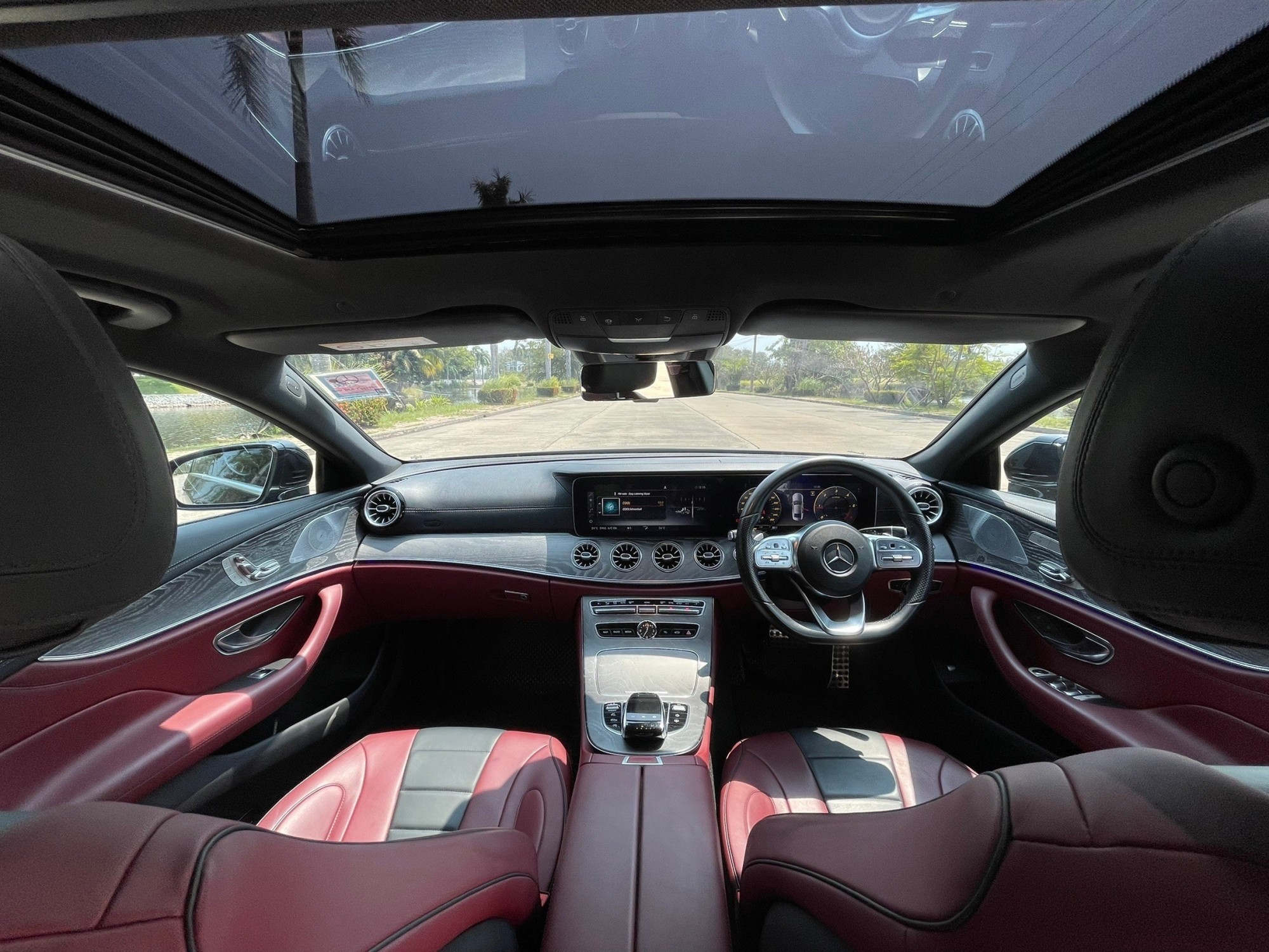 2020 Mercedes-Benz CLS-Class C257 CLS300 สีดำ (รูปที่ 7)