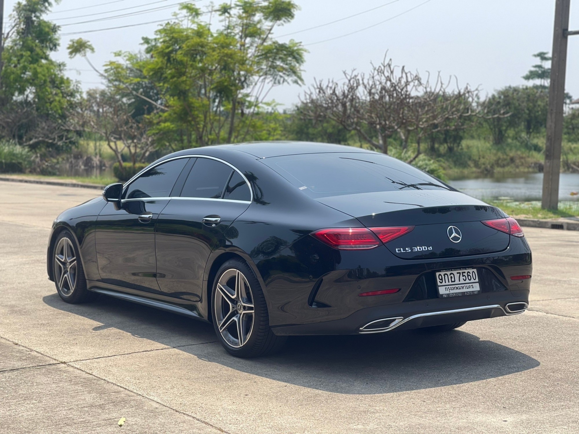 2020 Mercedes-Benz CLS-Class C257 CLS300 สีดำ (รูปที่ 4)