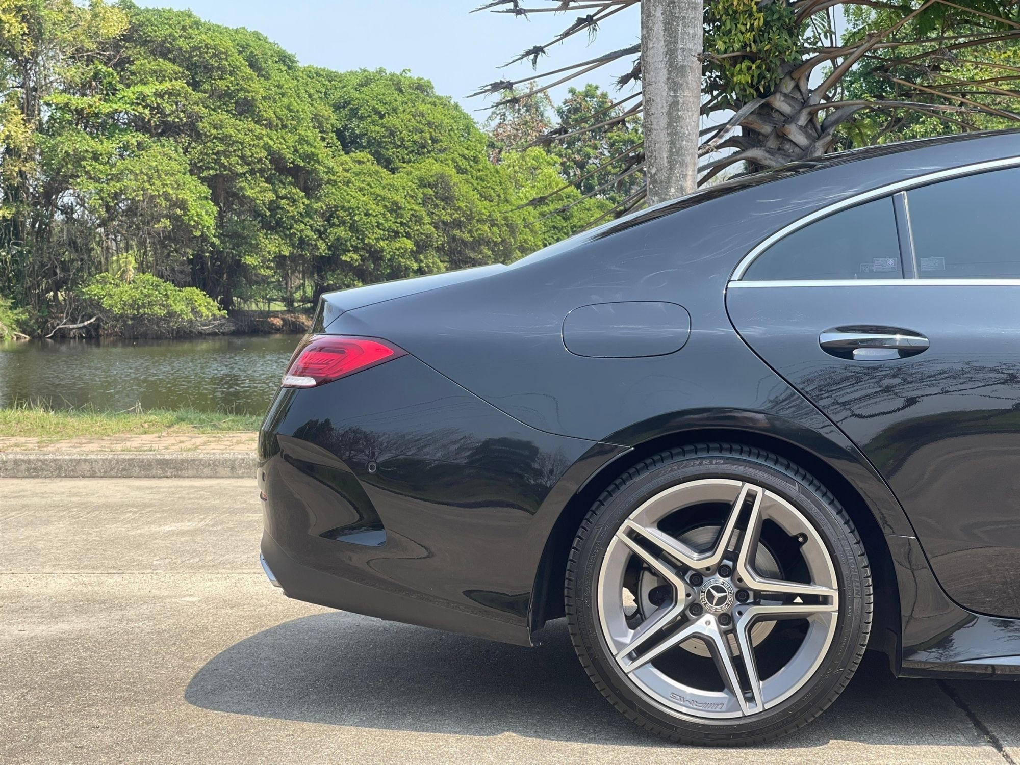 2020 Mercedes-Benz CLS-Class C257 CLS300 สีดำ (รูปที่ 16)