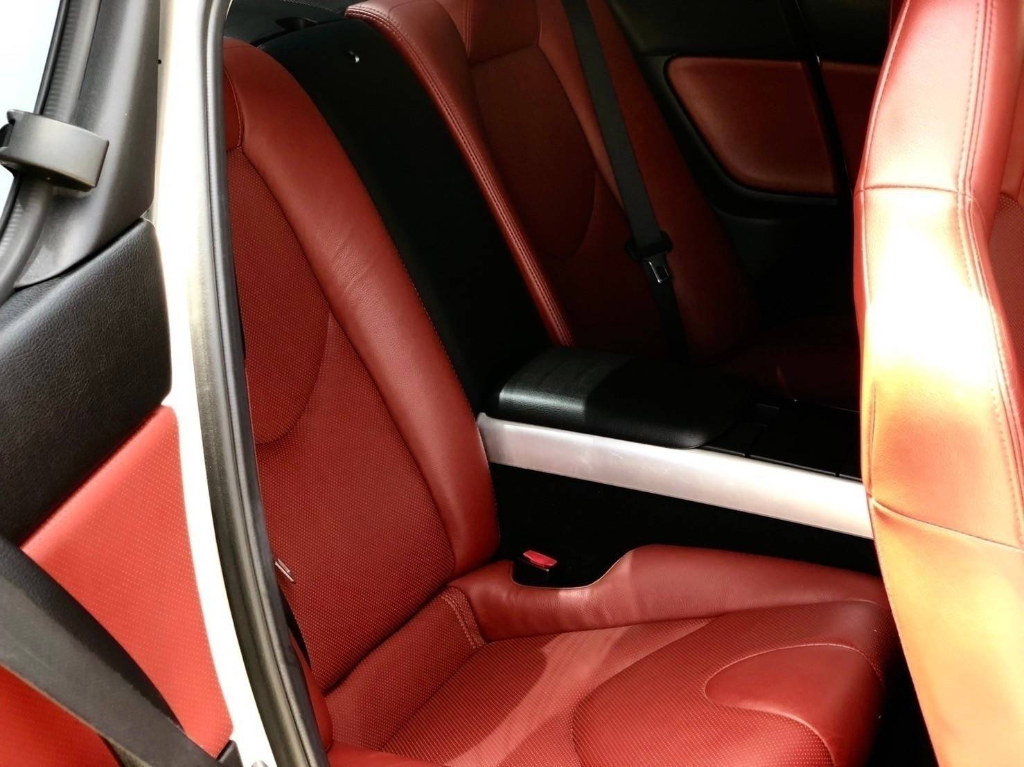 2009 Mazda RX-8 สีขาว (รูปที่ 14)