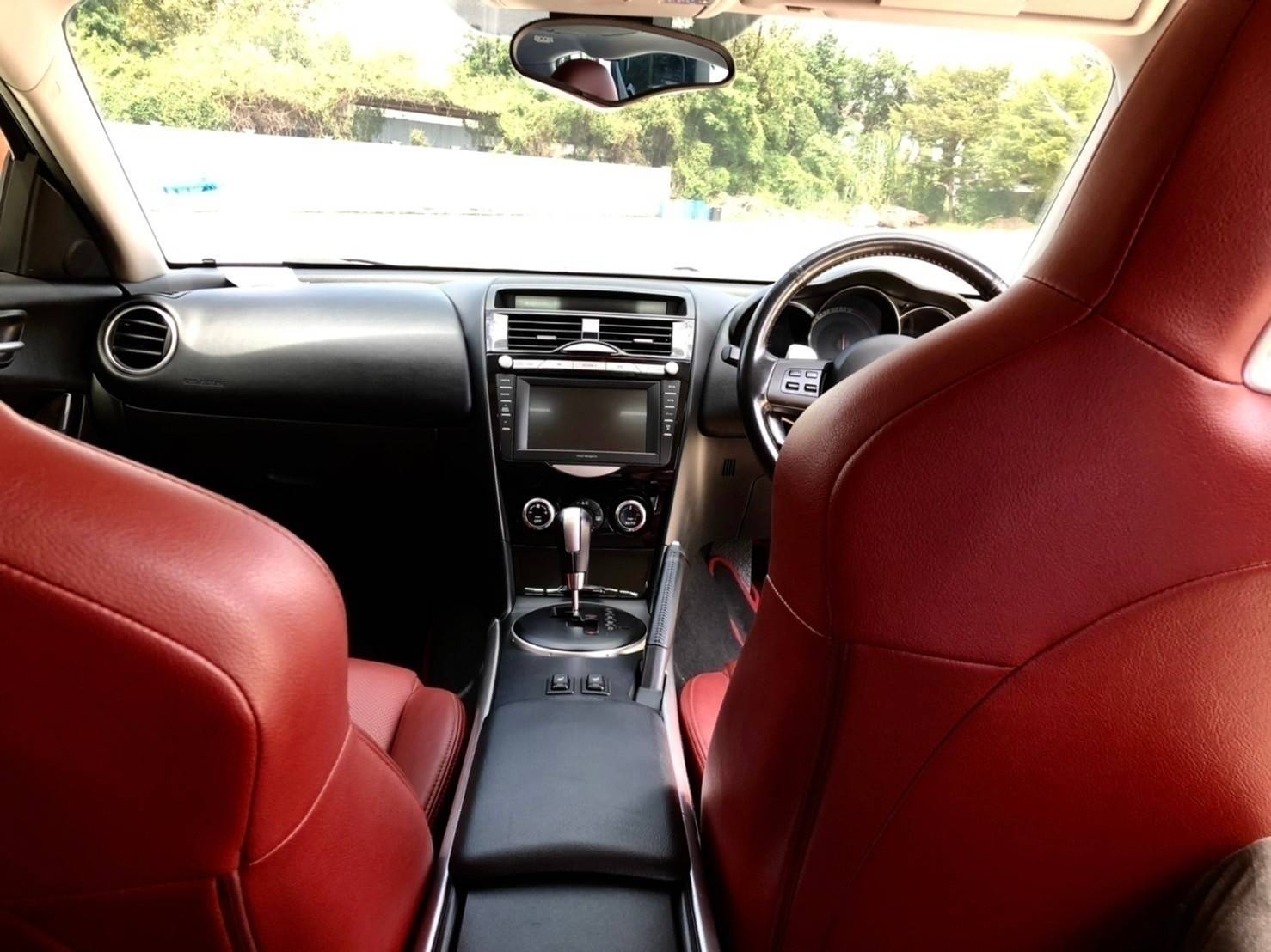 2009 Mazda RX-8 สีขาว (รูปที่ 12)