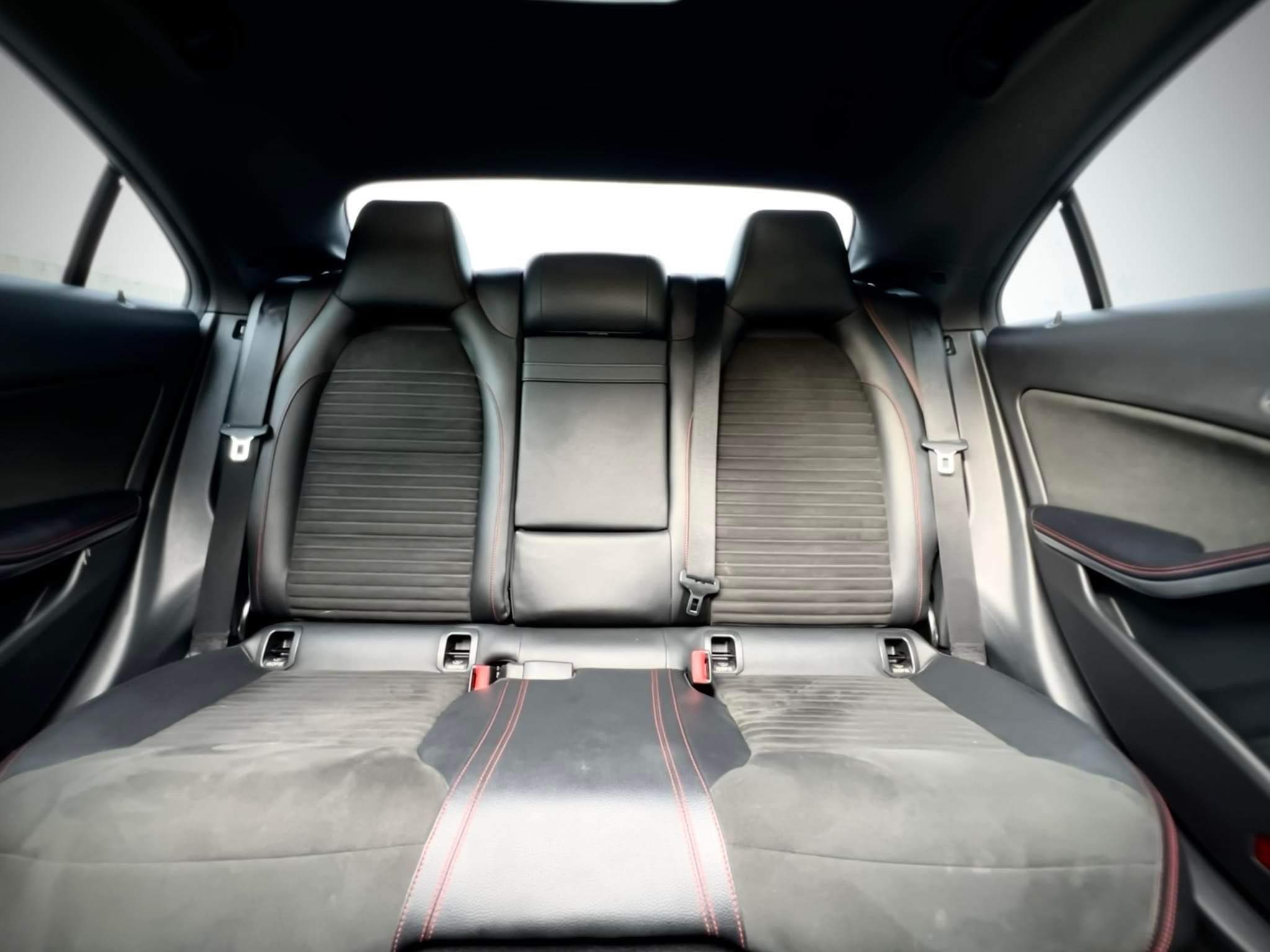 Mercedes Benz CLA250 AMG Dynamic มือเดียว สภาพดีกว่านี้ไม่มีอีกแล้ว (รูปที่ 43)