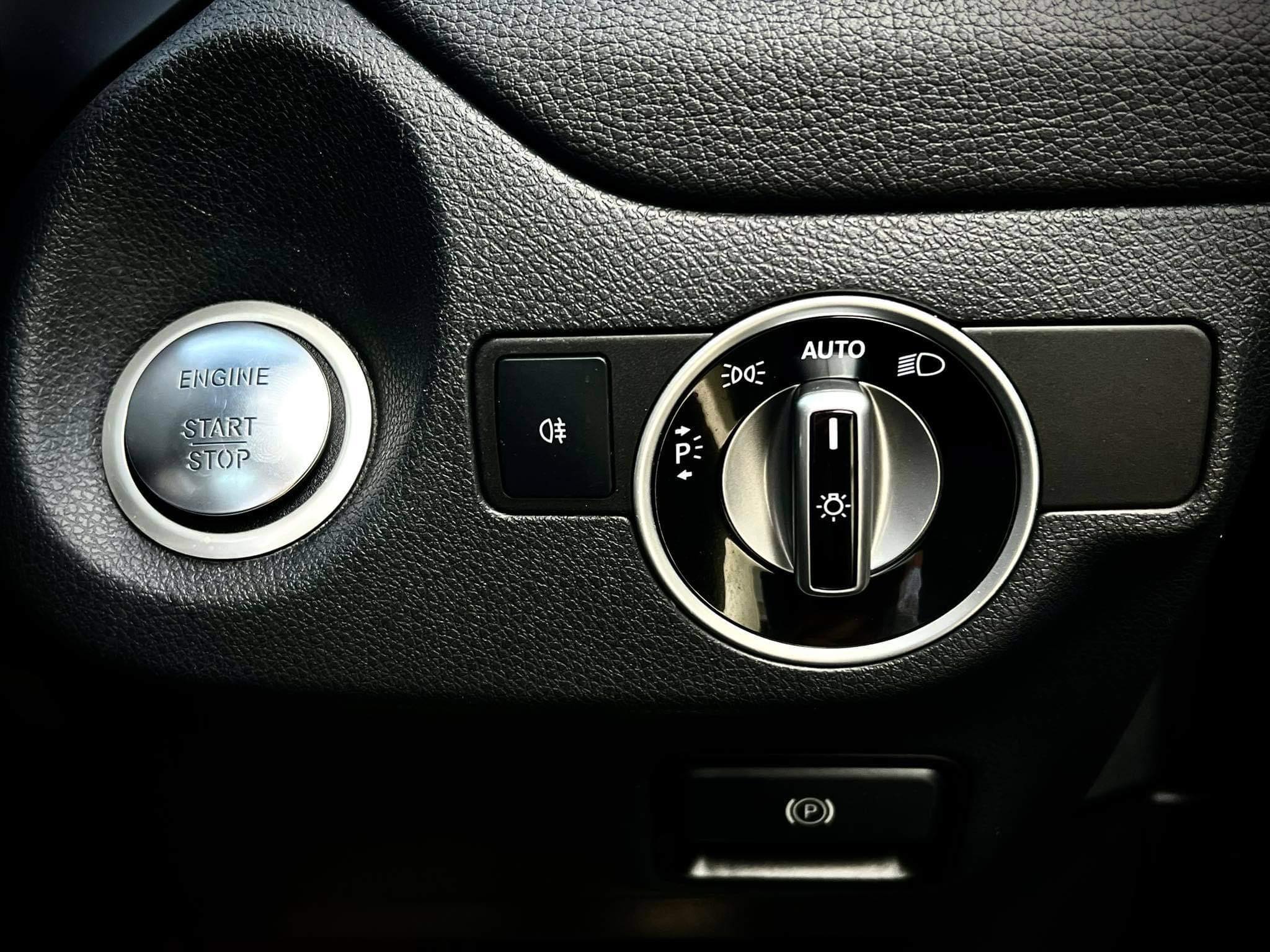 Mercedes Benz CLA250 AMG Dynamic มือเดียว สภาพดีกว่านี้ไม่มีอีกแล้ว (รูปที่ 38)