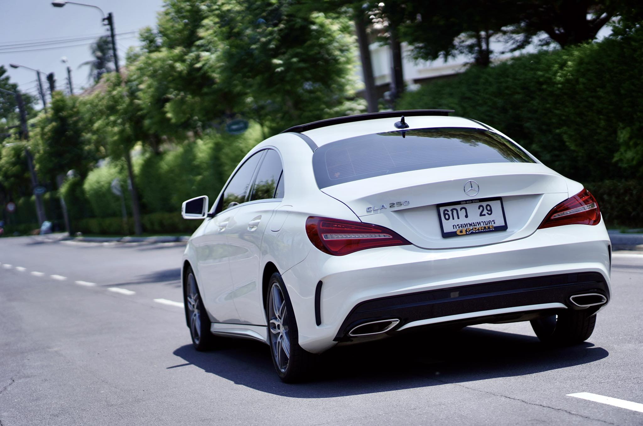 Mercedes Benz CLA250 AMG Dynamic มือเดียว สภาพดีกว่านี้ไม่มีอีกแล้ว (รูปที่ 12)