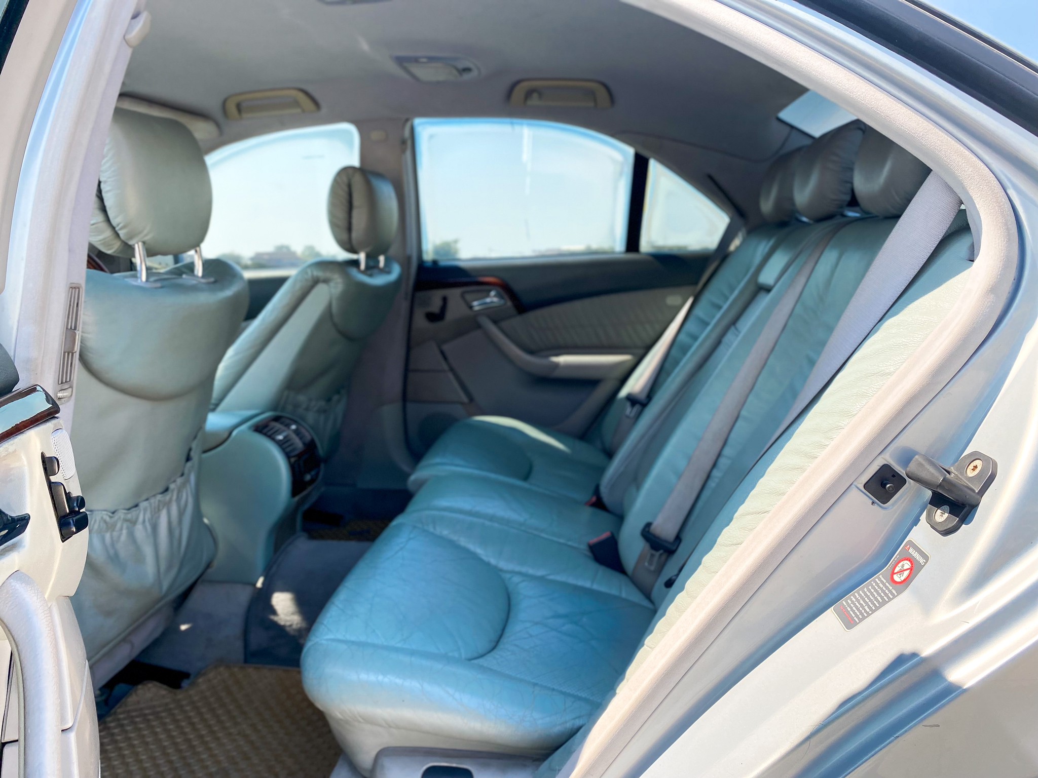 2002 Mercedes-Benz S-Class W220 S280 สีฟ้า (รูปที่ 13)