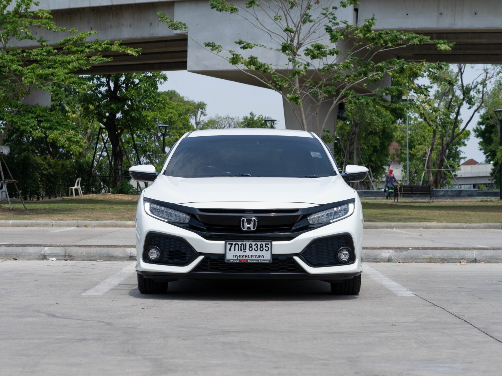 2018 Honda Civic Hatchback สีขาว