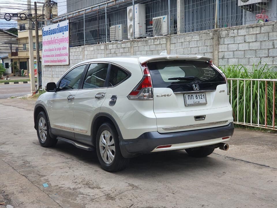 Honda CR-V ปี 2013 สีขาว