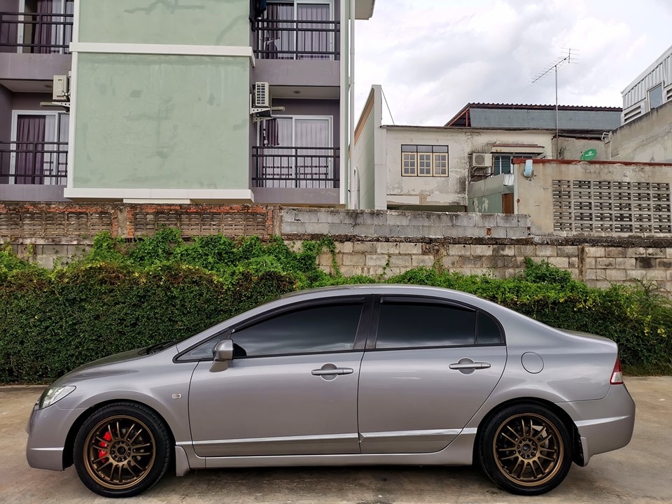 Honda Civic FD ปี 2007 สีเทา (รูปที่ 5)