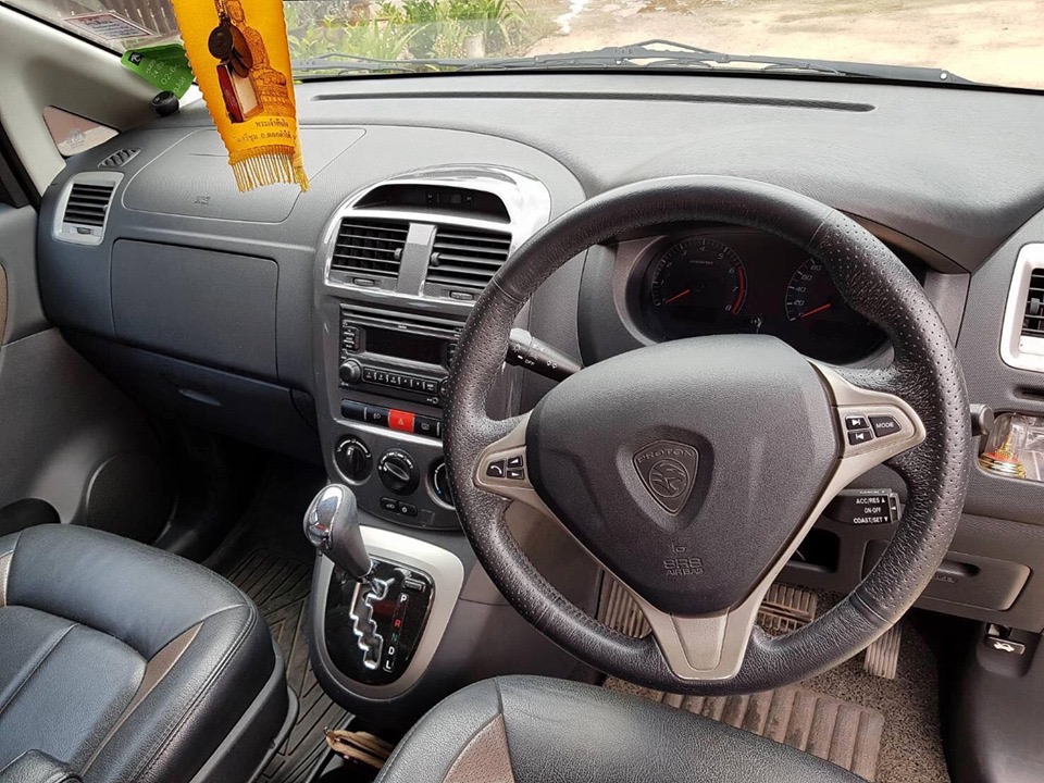 Proton Exora ปี 2012 สีขาว (รูปที่ 6)