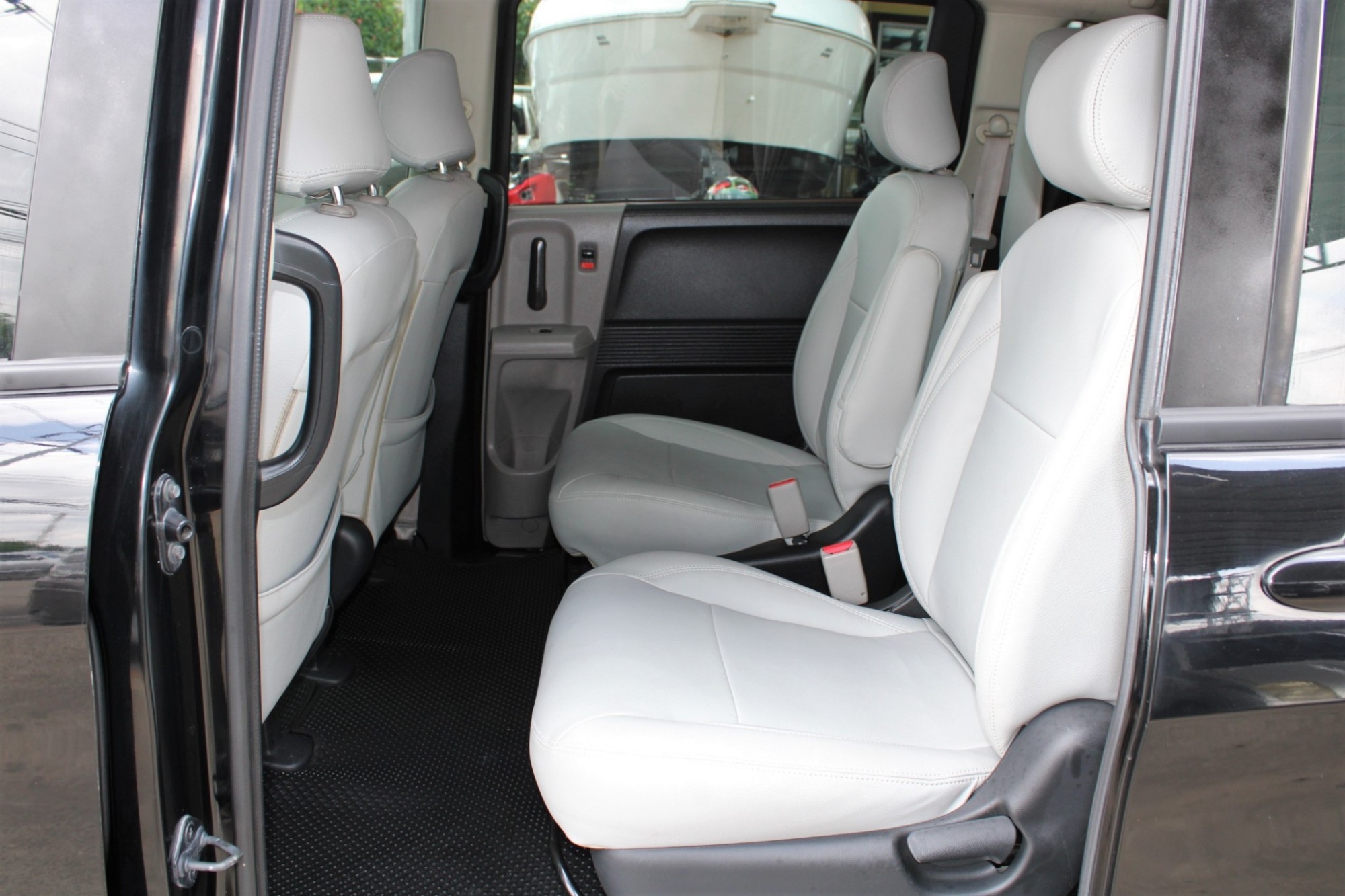 2012 Honda Freed 1.5 EL Wagon AT สีดำ เกียร์ออโต้ คันนี้รถบ้าน ออกห้างมือเดียว รถสวยไม่มีชน มีประวัติเช็คศูนย์ (รูปที่ 8)