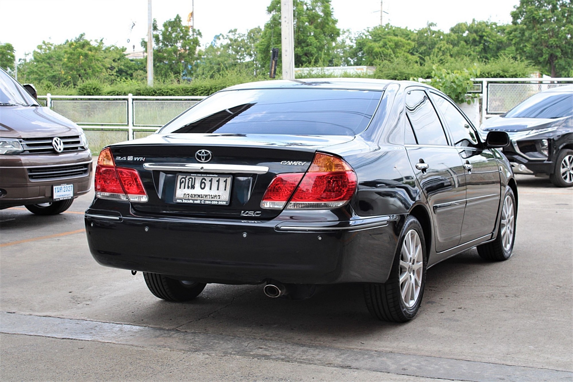 2005 Toyota Camry 2.4 Q AT สีดำ เกียร์อัตโนมัติ รุ่นท๊อปสุด ไม่มีชน ภายในสวยสมบูรณ์ เครื่องช่วงล่างขับดี ไม่แก๊ส ไมล์แท้คันนี้เจ้าของดูแลมาดีมาก เล่มเ (รูปที่ 13)