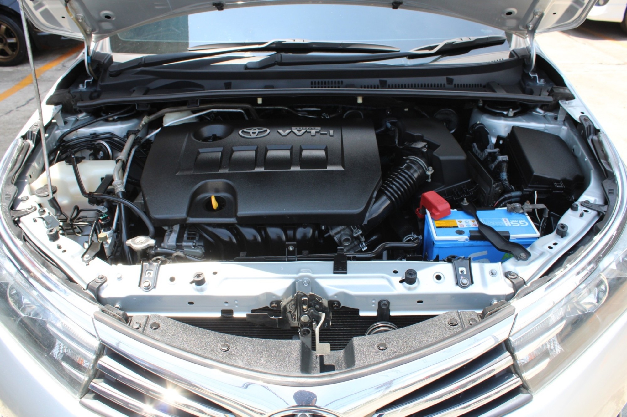 2014 Toyota Corolla Altis 1.6 G Dual VVti AT CVT 7 Speed สีบรอนซ์เงิน เกียร์ออโต้ทิปโทนิก รุ่นท๊อป เบาะหนัง Airbag Abs ดิสเบรค4ล้อ รุ่นนี้อึด ประหยัด  (รูปที่ 10)