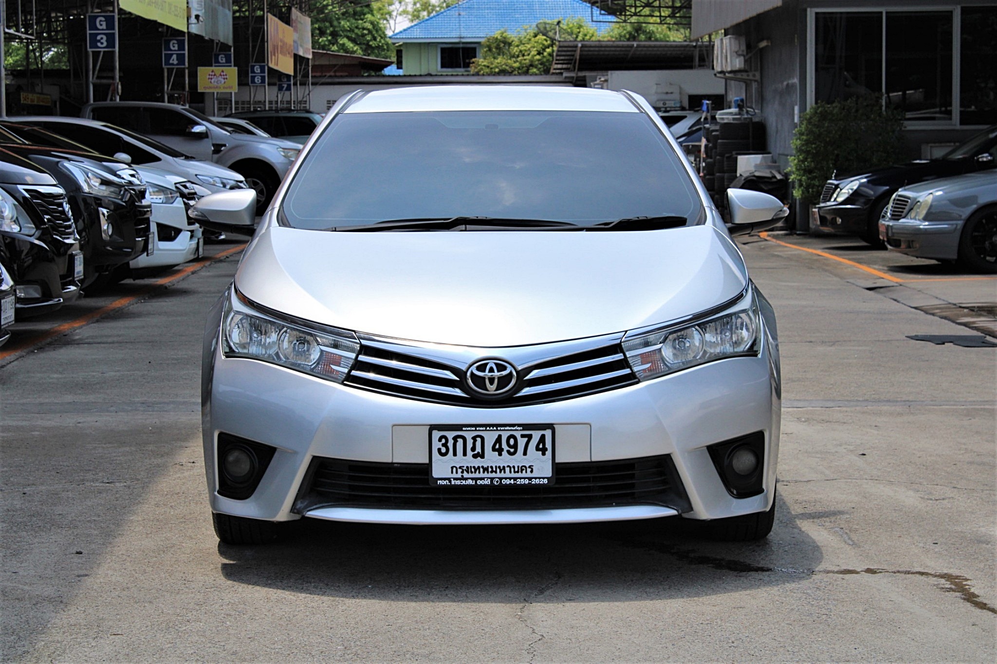2014 Toyota Corolla Altis 1.6 G Dual VVti AT CVT 7 Speed สีบรอนซ์เงิน เกียร์ออโต้ทิปโทนิก รุ่นท๊อป เบาะหนัง Airbag Abs ดิสเบรค4ล้อ รุ่นนี้อึด ประหยัด  (รูปที่ 6)