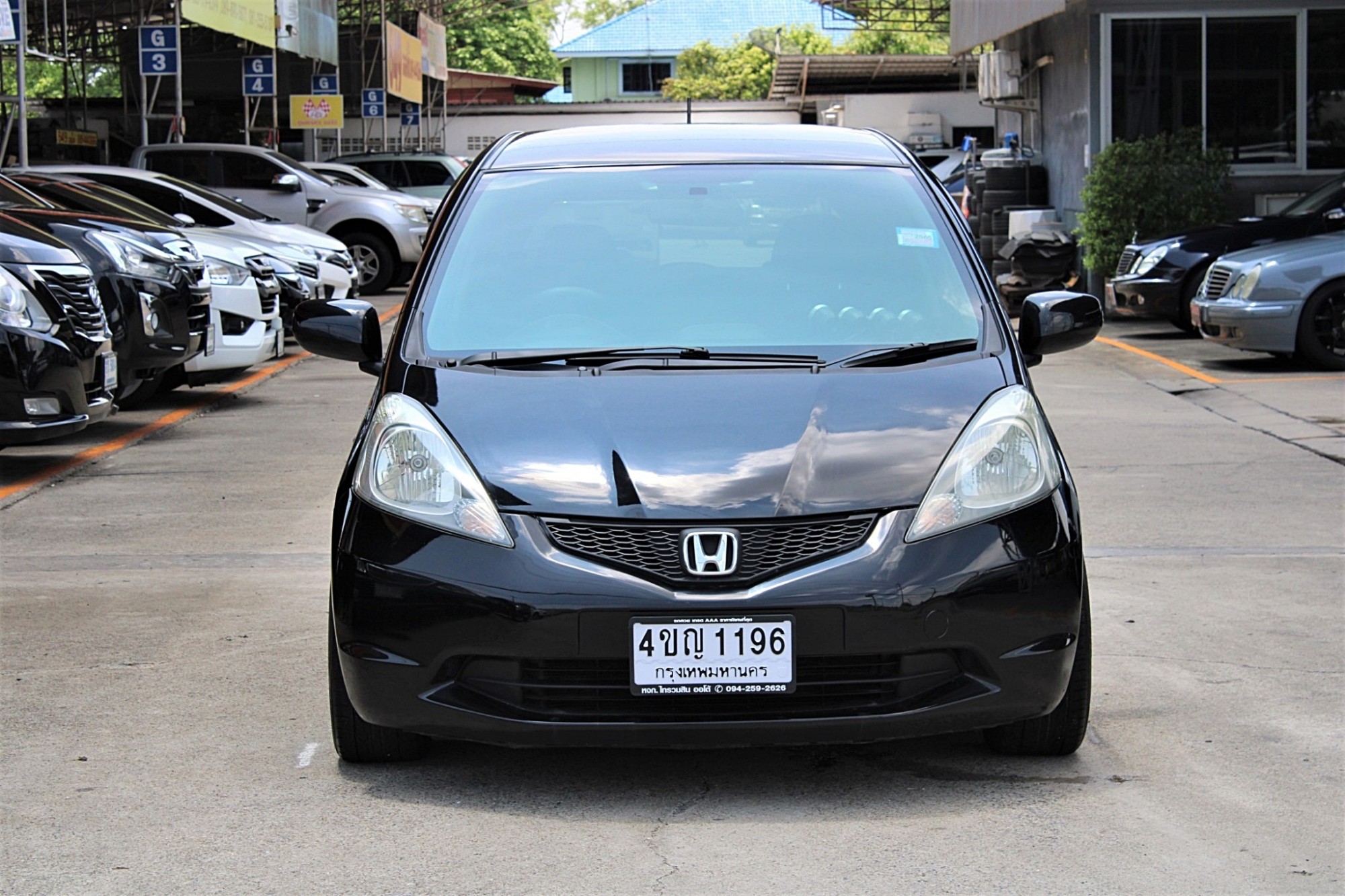 2008 Honda Jazz GE 1.5 V i-VTEC AT CVT สีดำ เกียร์ออโต้ ไม่เคยมีอุบัติเหตุหนัก ไม่เคยแก๊ส จัดได้ท่วม ฟรีดาวน์ได้เลย