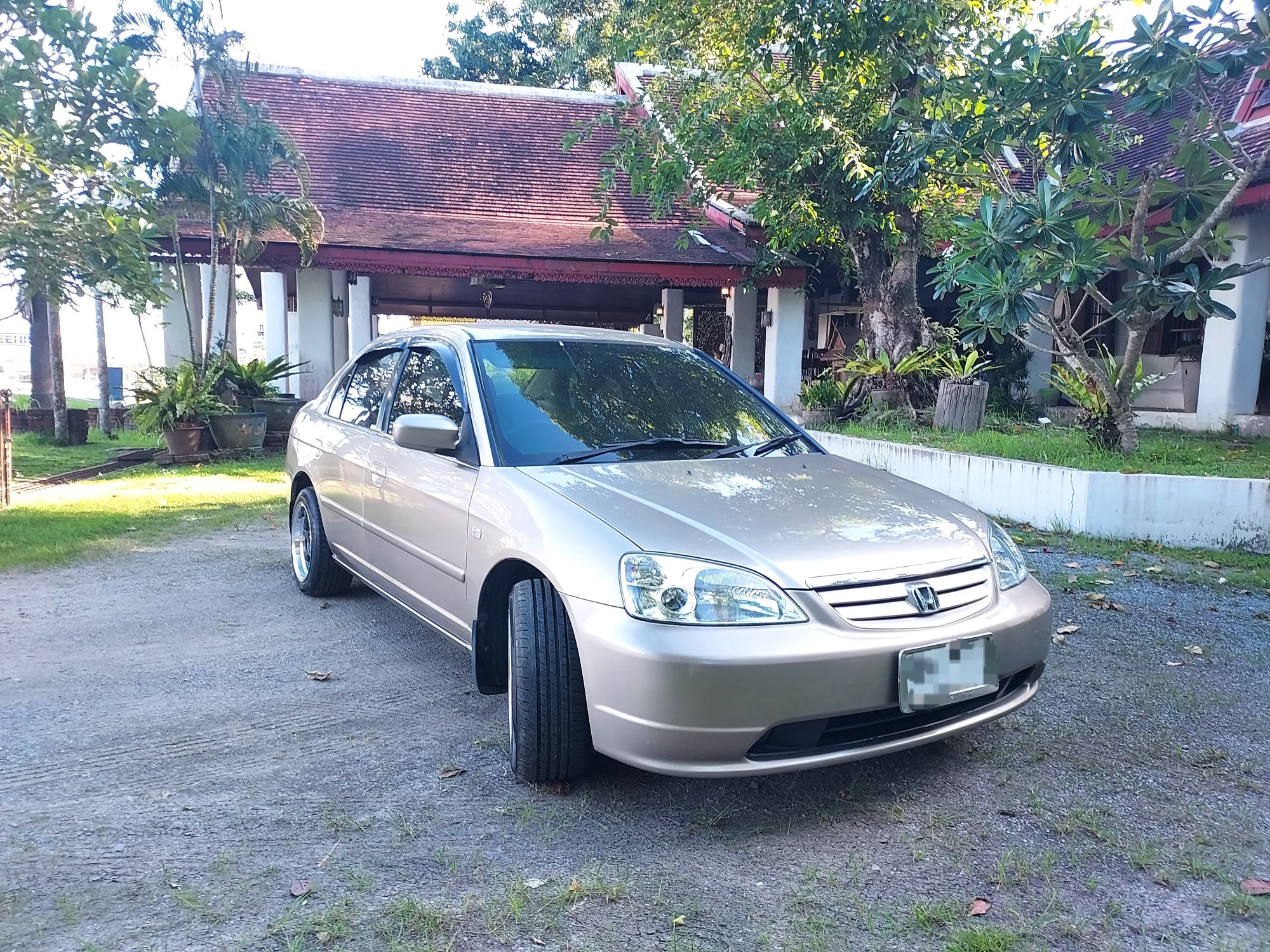 มือสอง รถบ้านมือเดียว ผู้หญิงใช้ ไม่เคยชนหนัก ไม่เคยจมน้ำ Honda Civic dimension ปี2002 เกียร์ ออโต้ เครื่อง 1700 cc