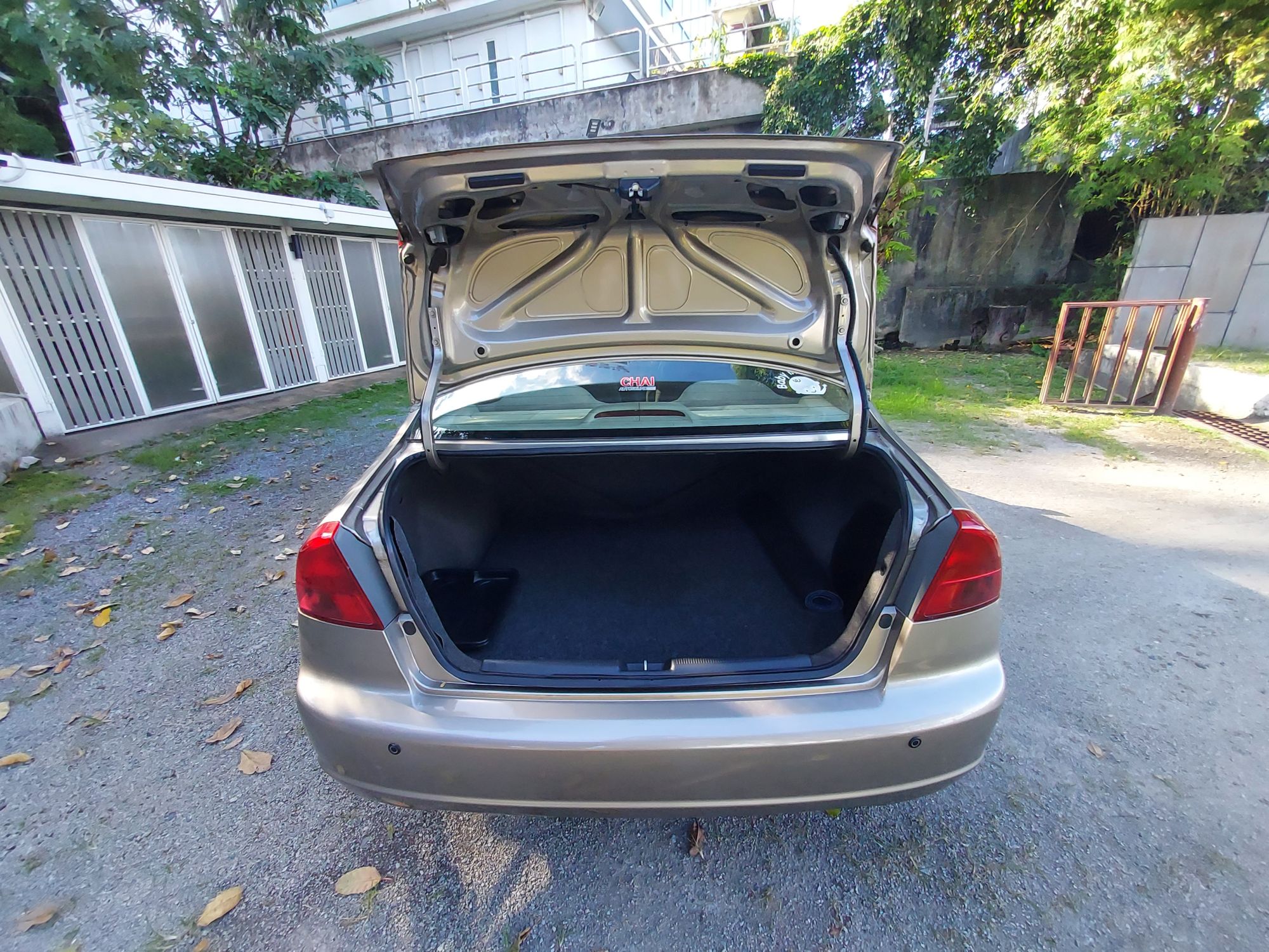มือสอง รถบ้านมือเดียว ผู้หญิงใช้ ไม่เคยชนหนัก ไม่เคยจมน้ำ Honda Civic dimension ปี2002 เกียร์ ออโต้ เครื่อง 1700 cc (รูปที่ 3)