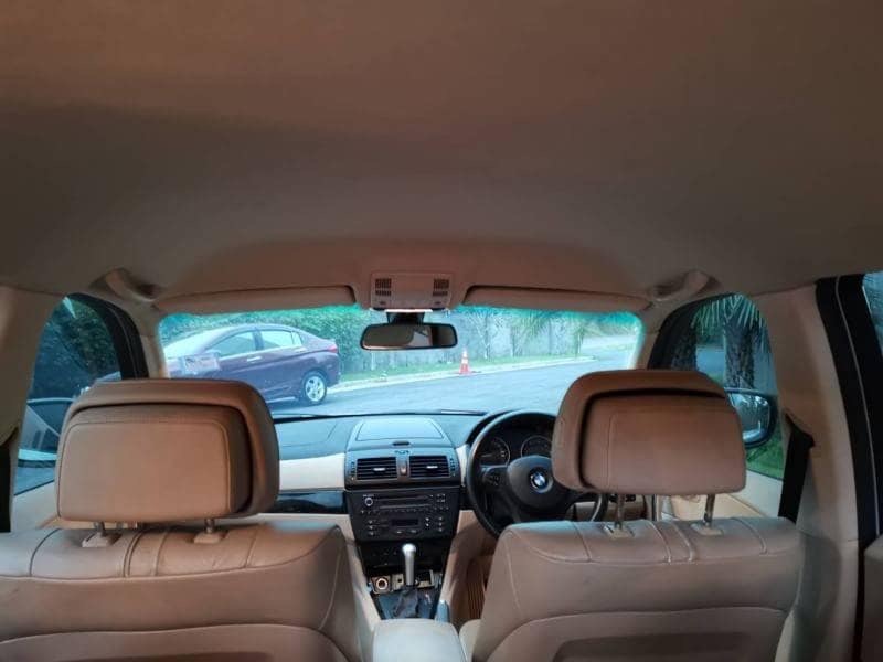 BMW X3 E83 ปี 2010 สีขาว (รูปที่ 10)