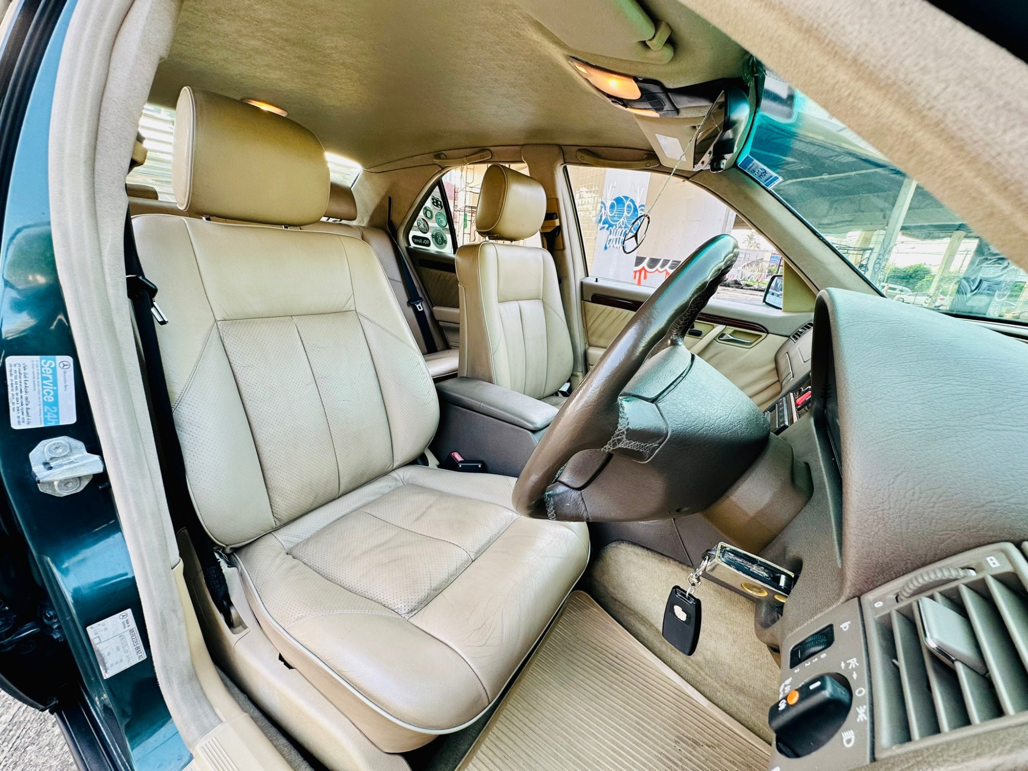 2000 Mercedes-Benz C-Class C220 สีเขียว (รูปที่ 3)