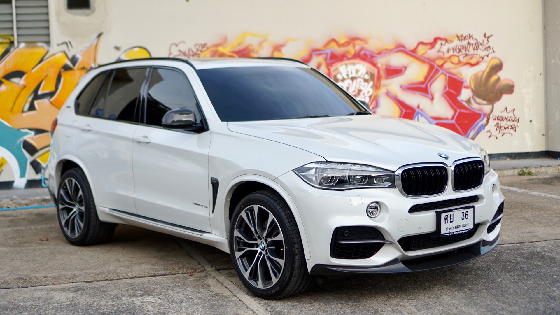 2017 BMW X5 F15 สีขาว (รูปที่ 14)