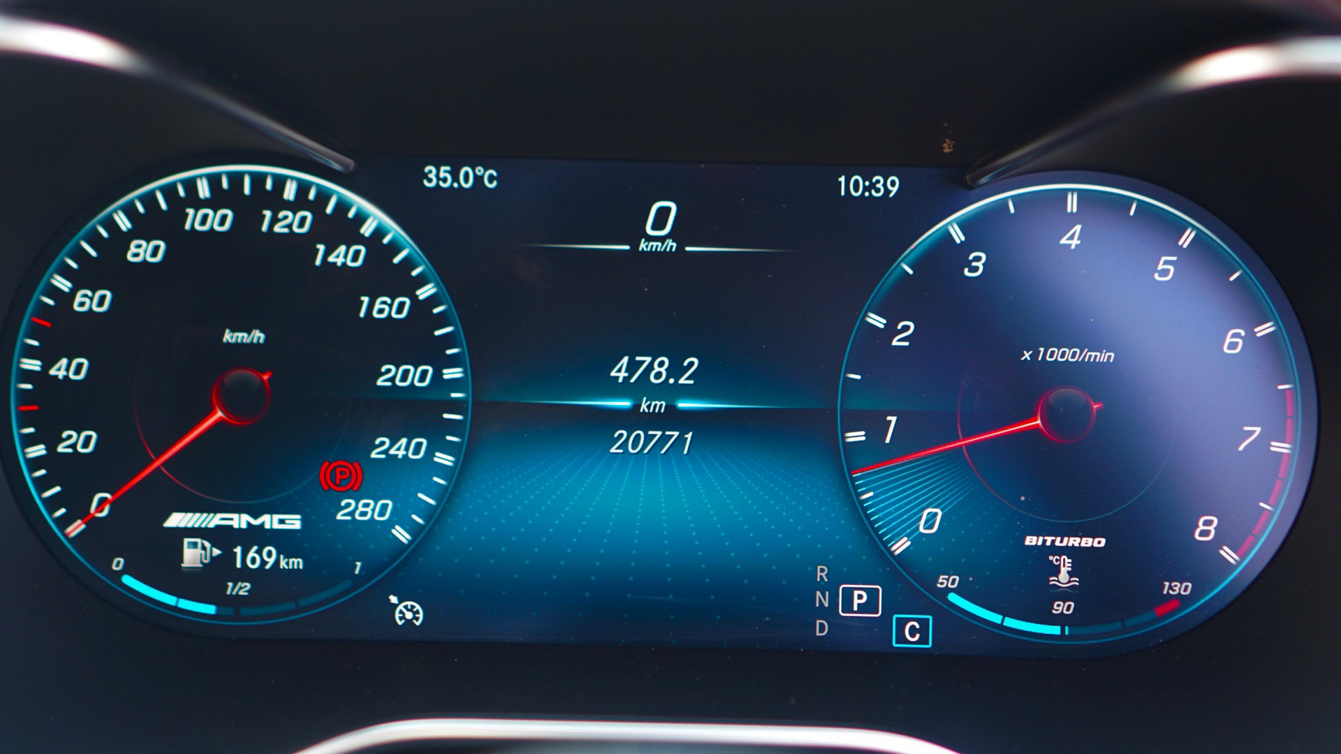 2021 Mercedes-Benz C-Class C205 C43 AMG สีดำ (รูปที่ 6)