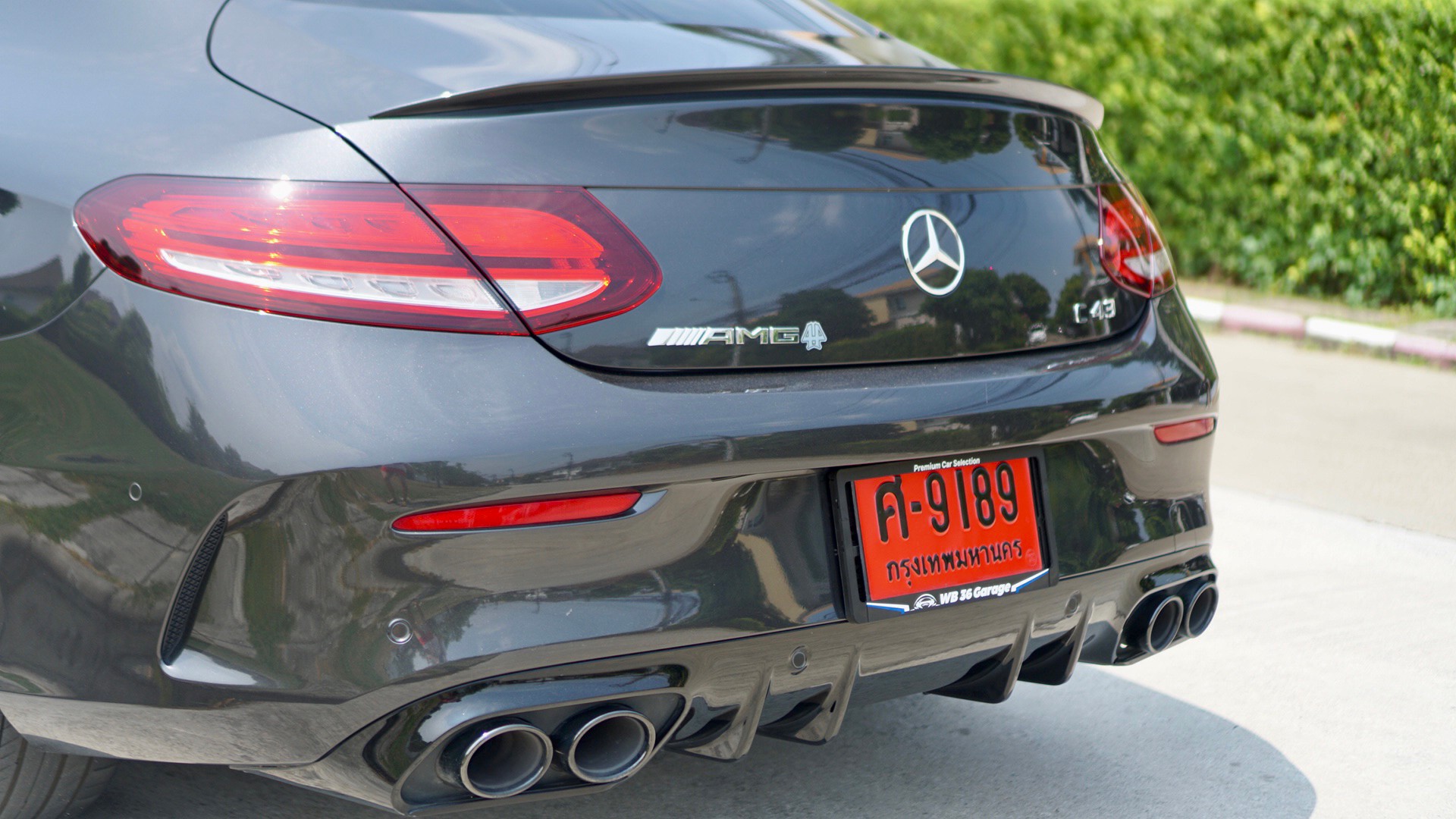 2021 Mercedes-Benz C-Class C205 C43 AMG สีดำ (รูปที่ 16)