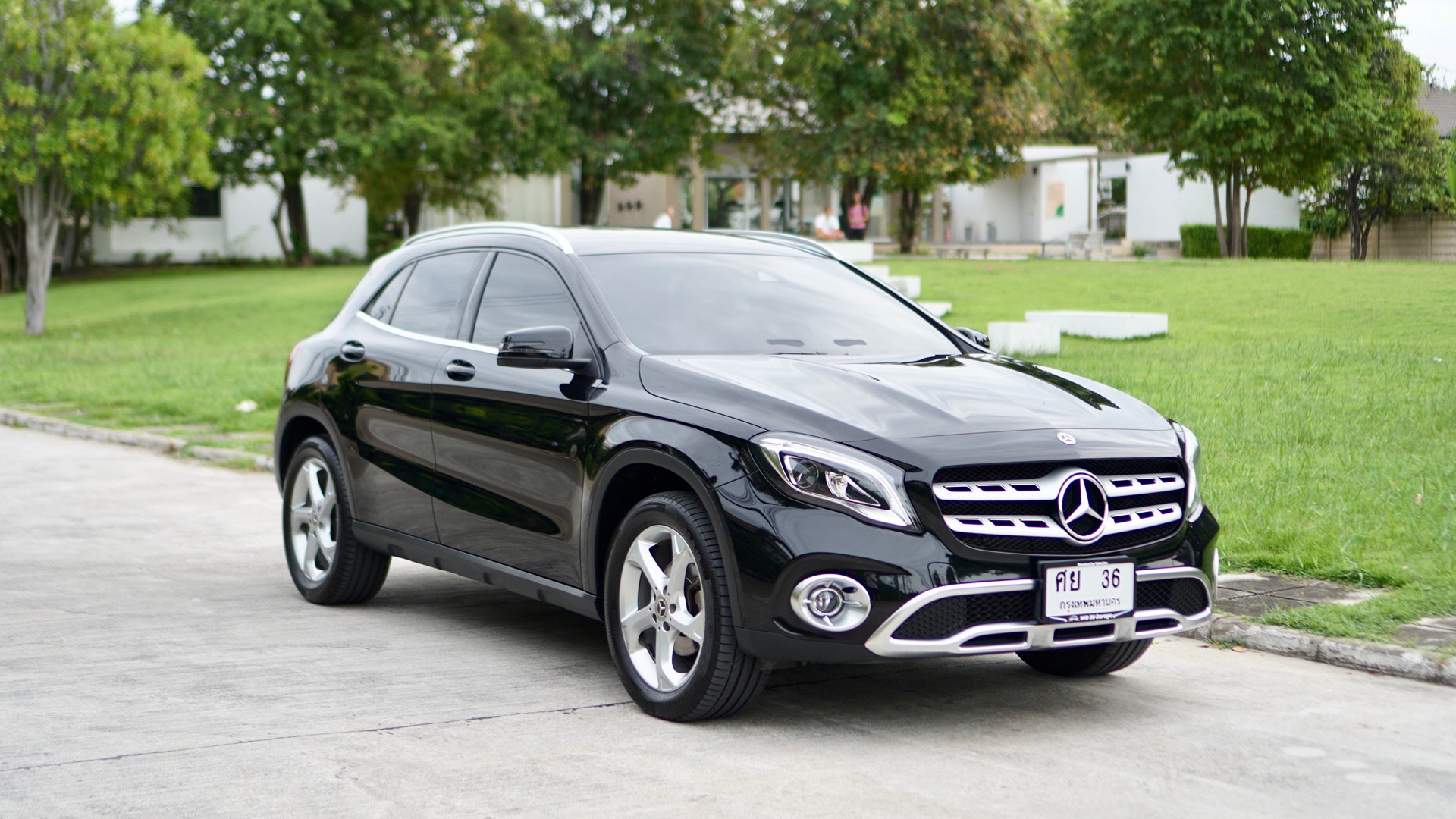2018 Mercedes-Benz GLA-Class X156 GLA200 สีดำ