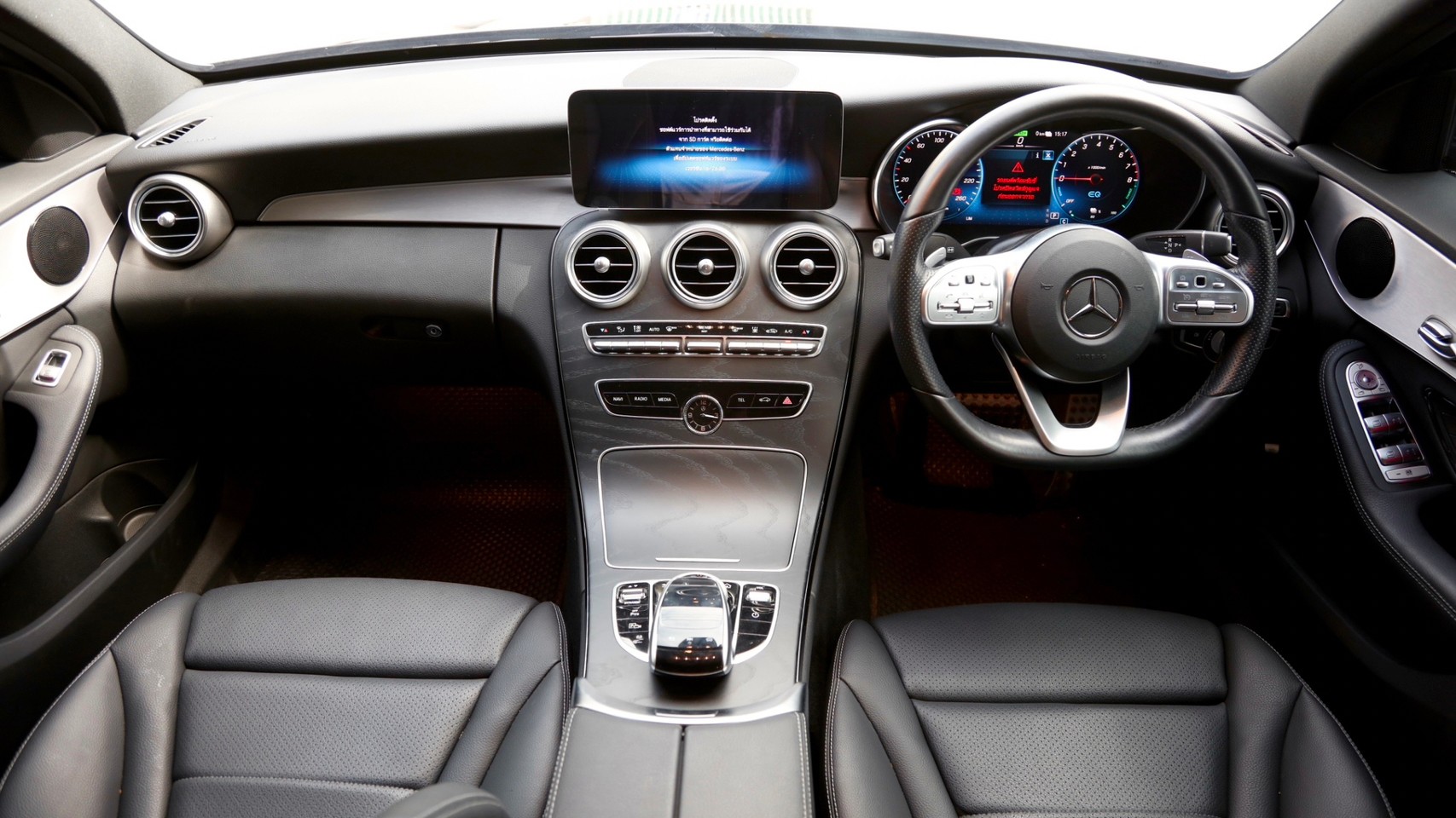 2022 Mercedes-Benz C-Class W205 C300 สีดำ (รูปที่ 11)