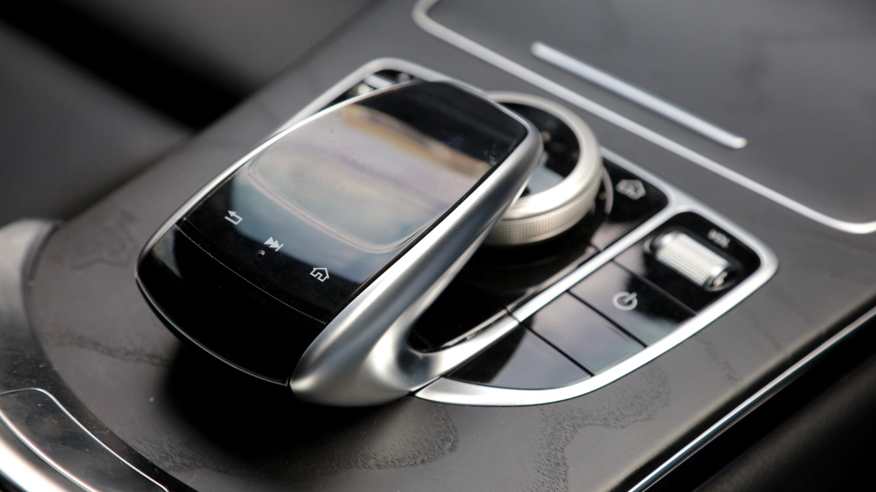 2022 Mercedes-Benz C-Class W205 C300 สีดำ (รูปที่ 3)