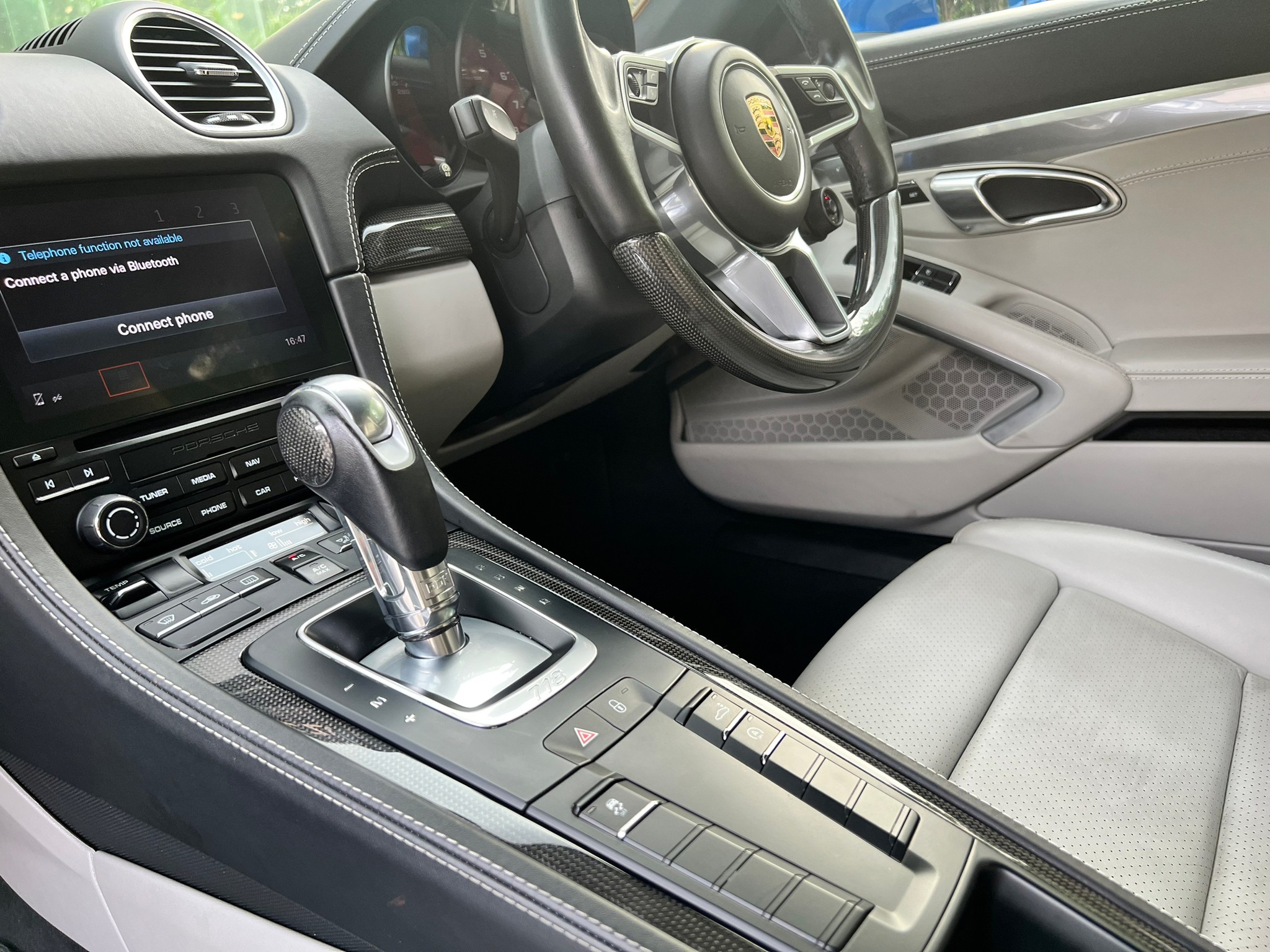 2018 Porsche 718 Boxster (Cayman) 718 Cayman สีน้ำเงิน (รูปที่ 13)