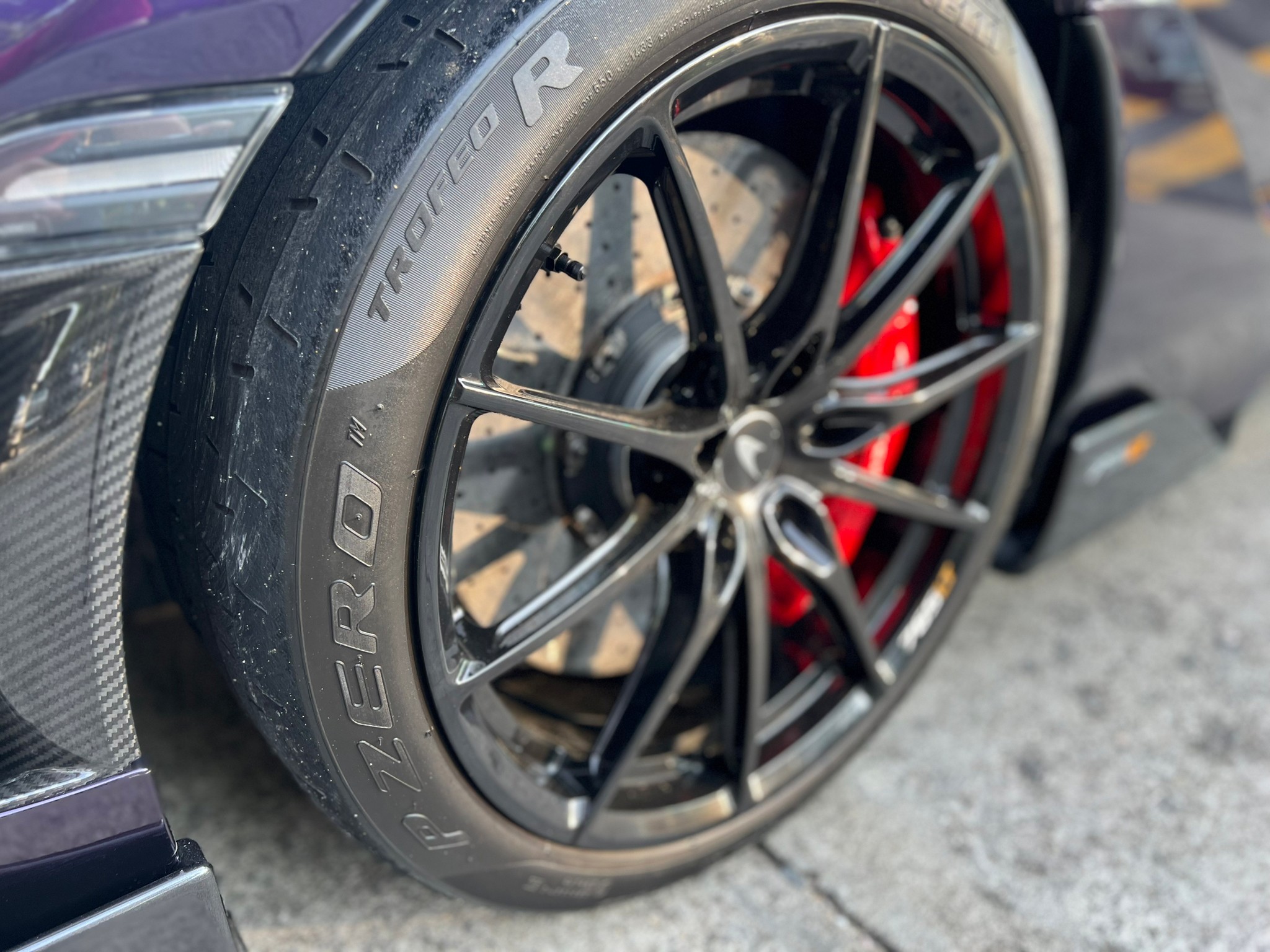 2021 McLaren 765 LT Coupe (รูปที่ 10)