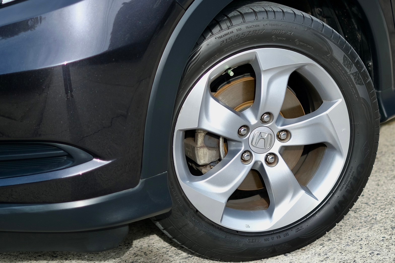 Honda HR-V 1.8E ปี2015 สีเทา ออโต้ เบนซิน ปรับราคา (รูปที่ 10)