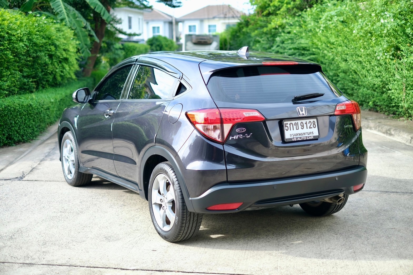 Honda HR-V 1.8E ปี2015 สีเทา ออโต้ เบนซิน ปรับราคา (รูปที่ 18)