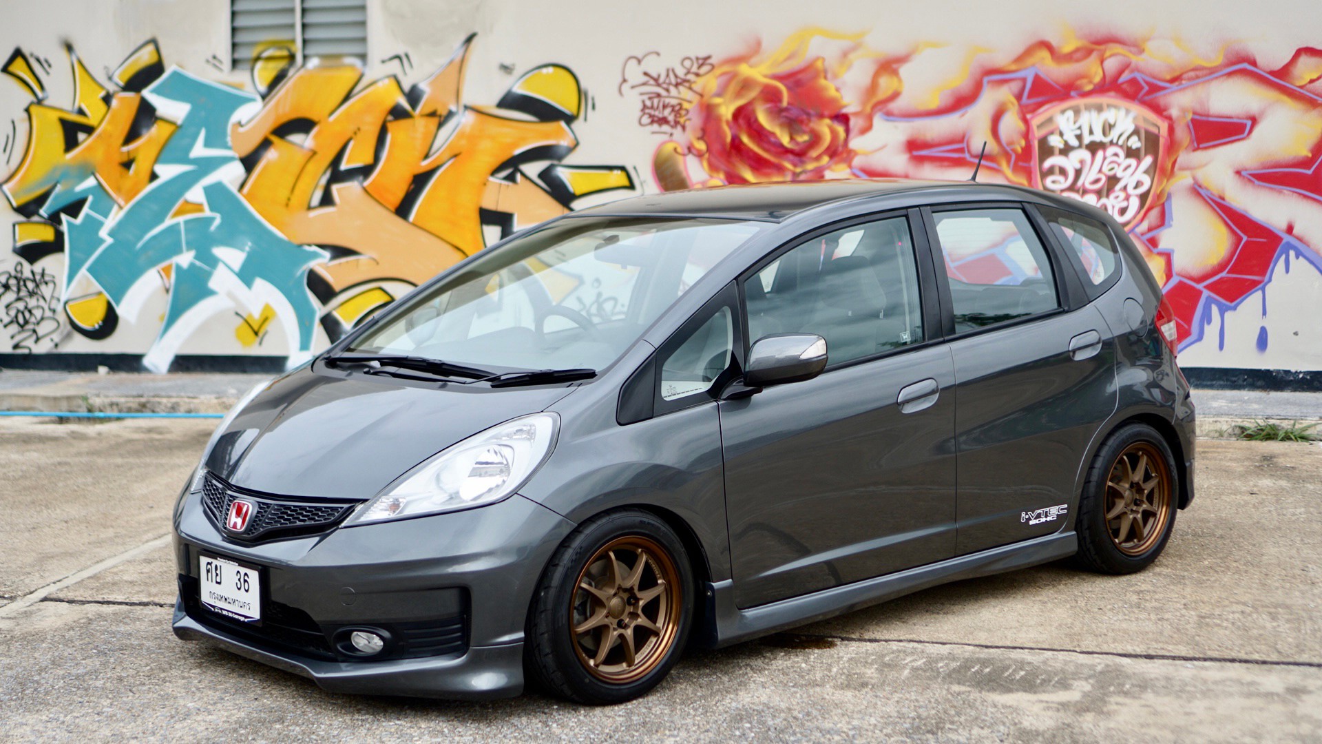 2013 Honda Jazz GE สีดำ (รูปที่ 20)