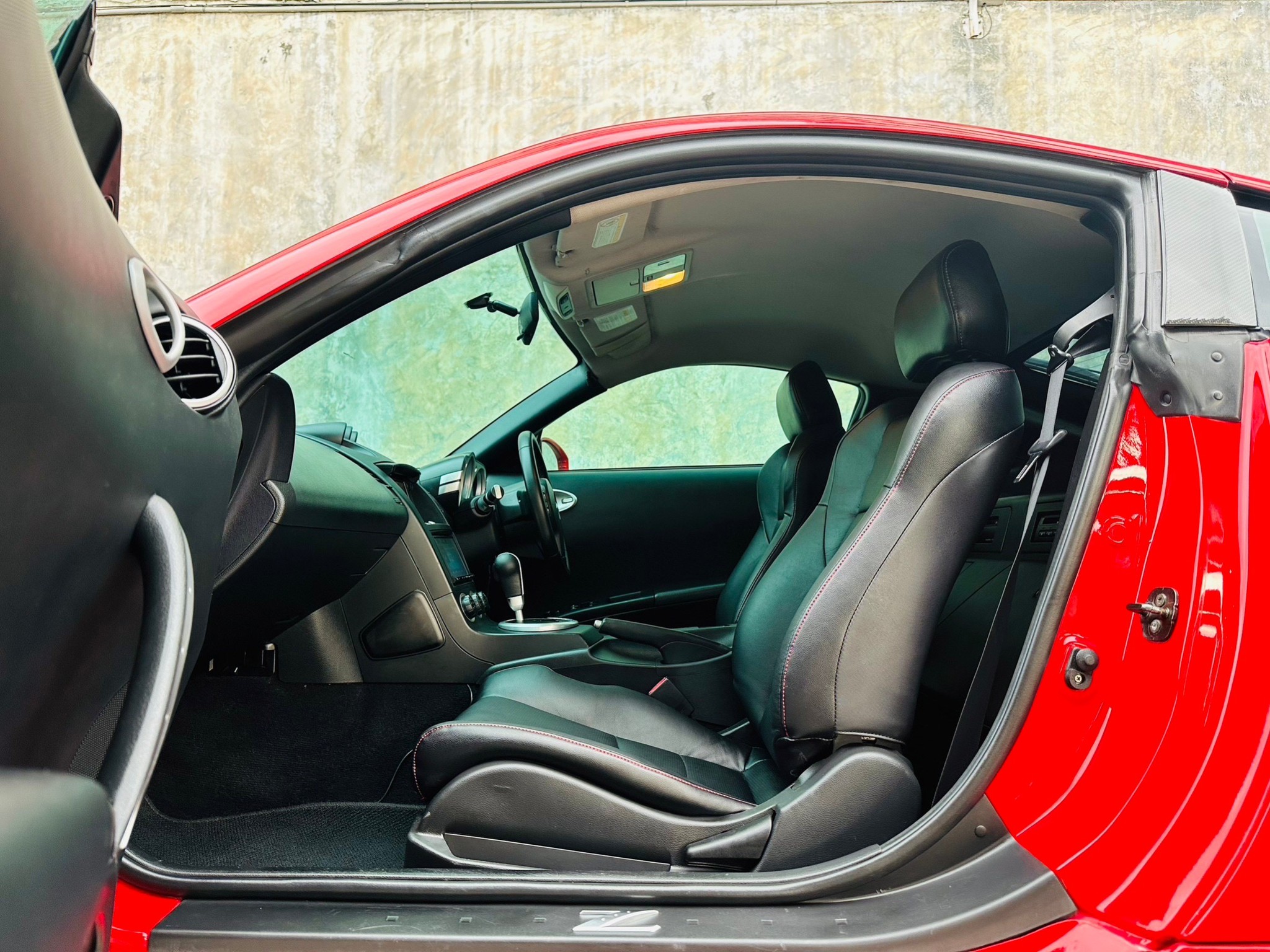 2011 Nissan 350 Z ( Z33 ) สีแดง (รูปที่ 10)