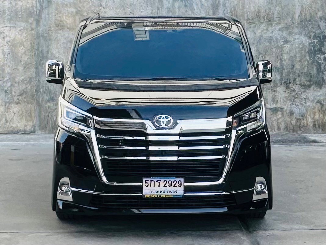 2020 Toyota Vellfire สีดำ (รูปที่ 12)