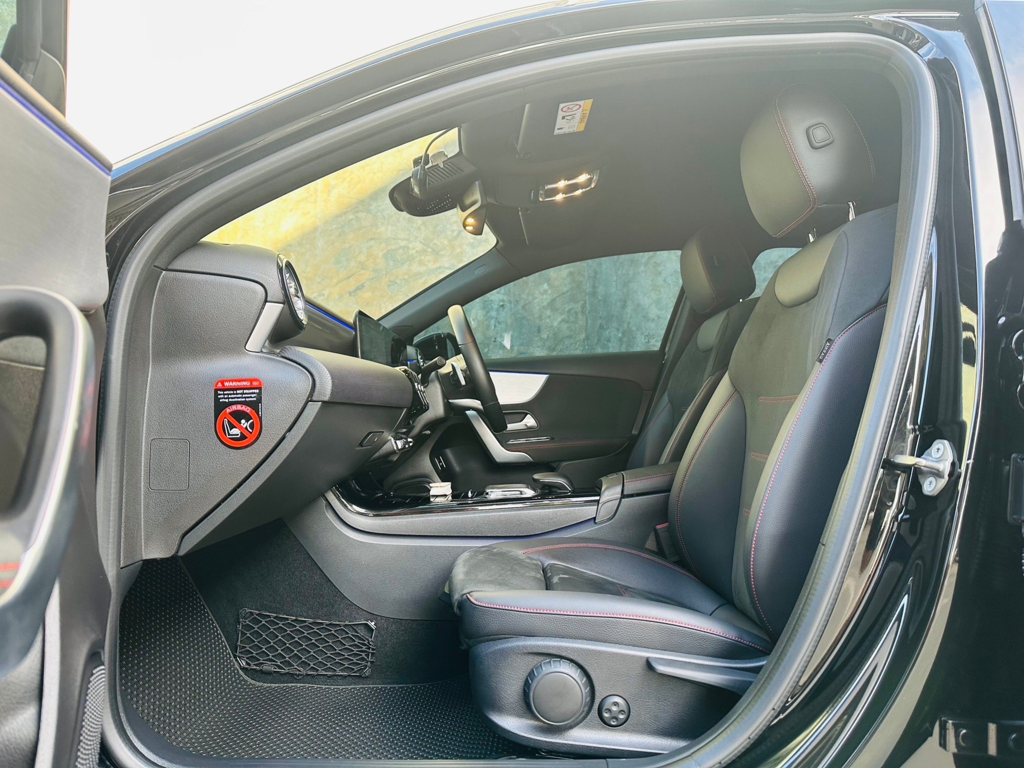 2019 Mercedes-Benz A-Class W169 A200 สีดำ (รูปที่ 16)