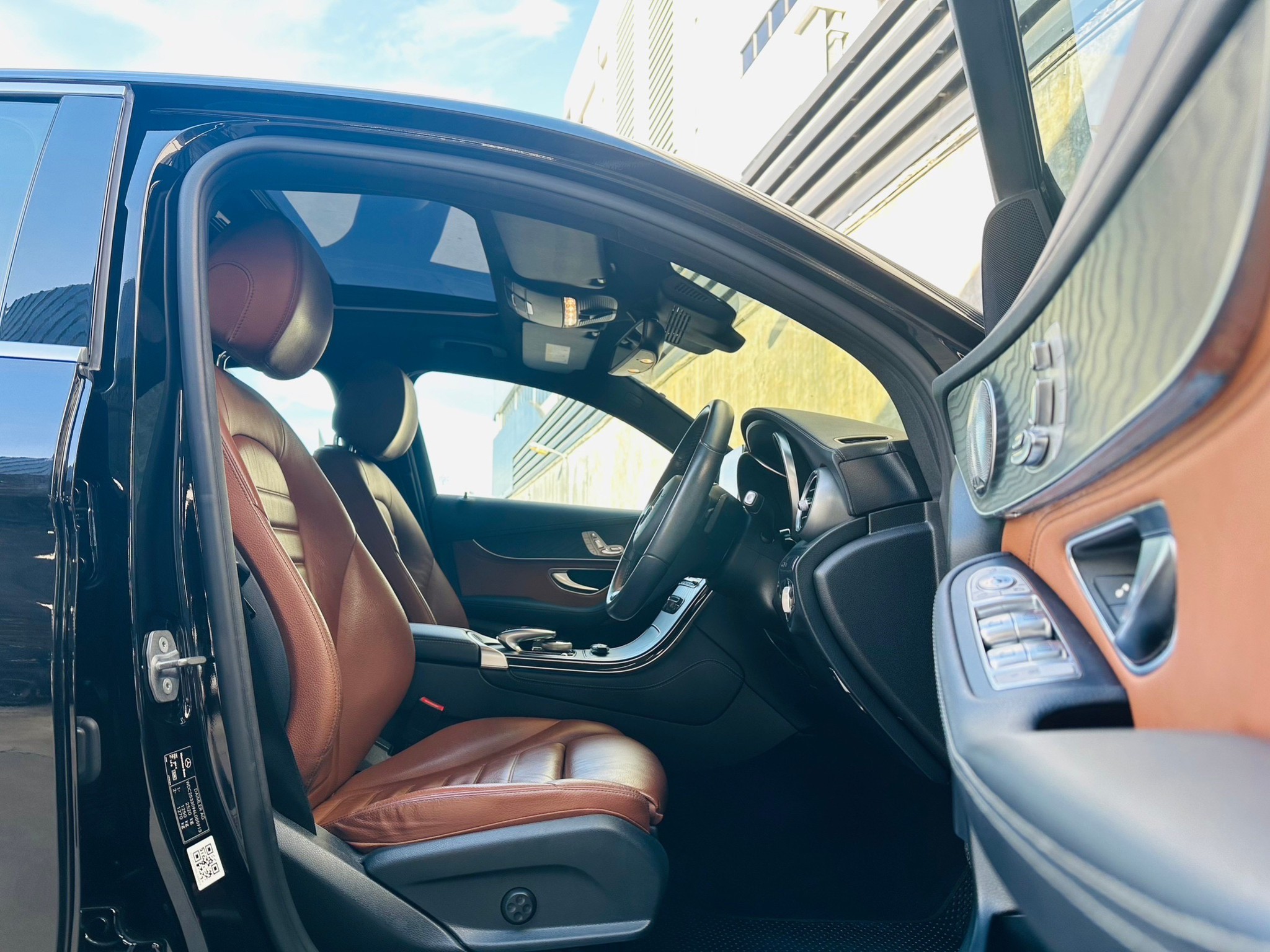 2018 Mercedes-Benz GLC-Class X253,C253 GLC250 สีดำ (รูปที่ 3)